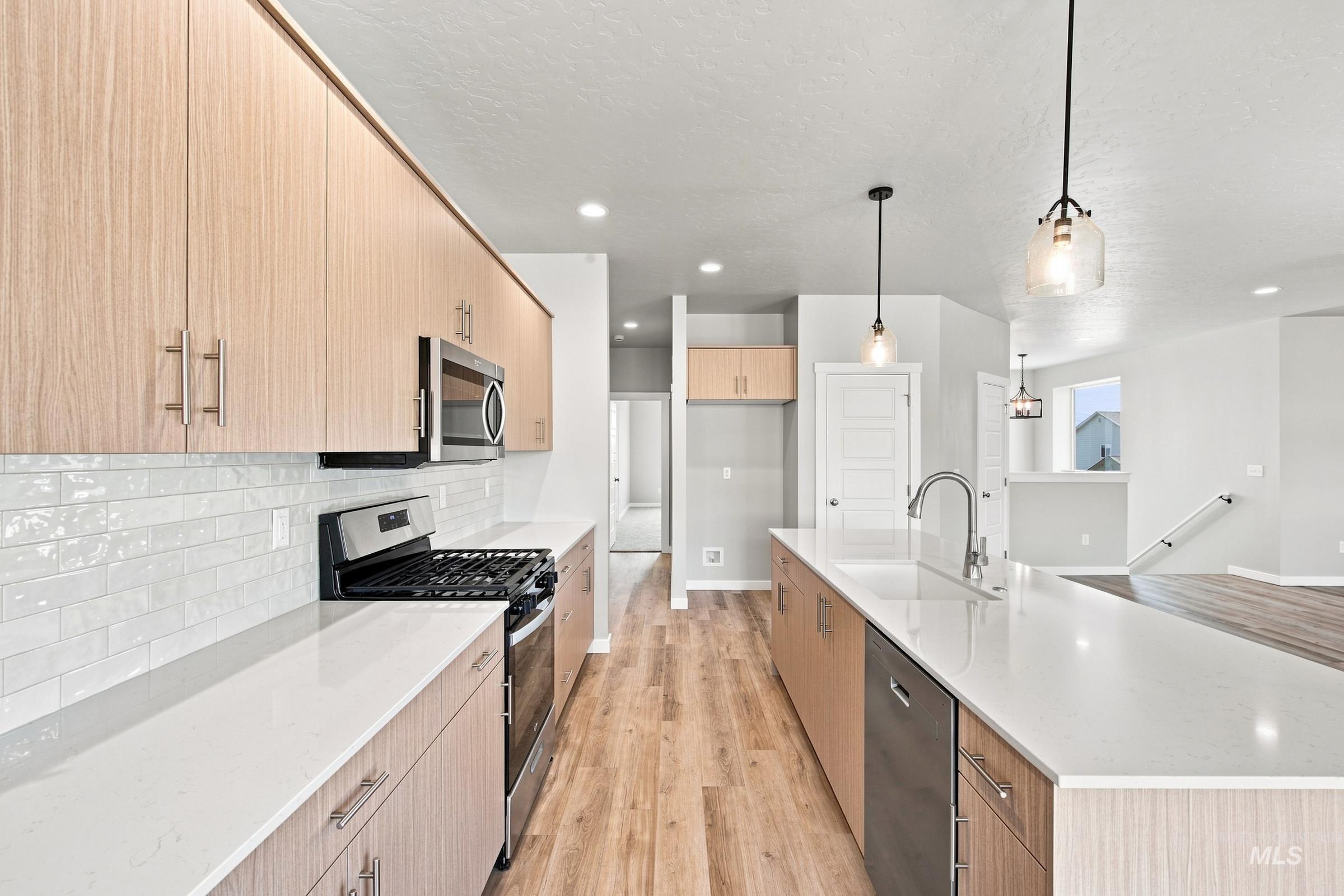 11724 W Snow Flower Dr Property Photo 6