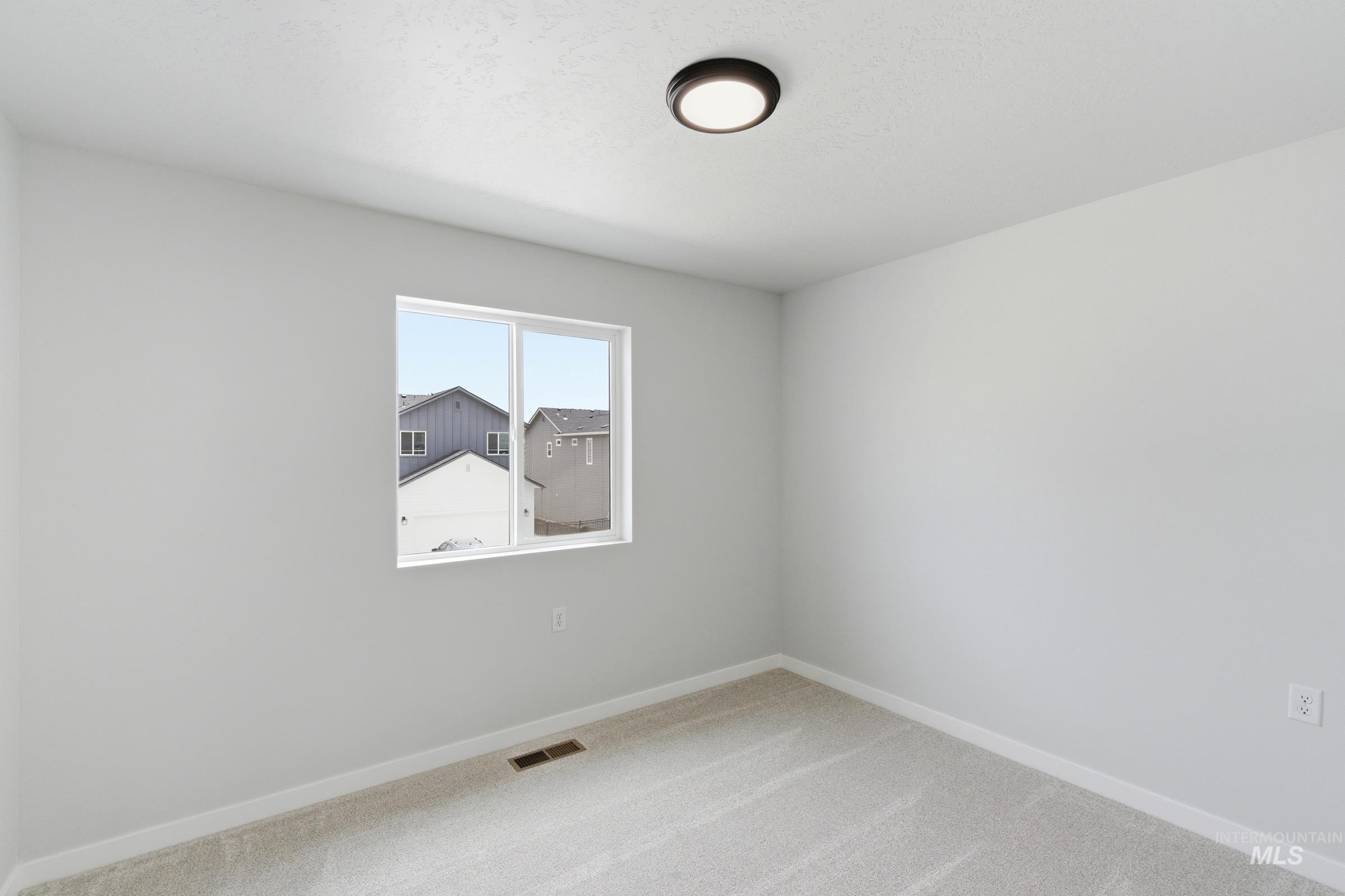 6757 S Spindlebush Ave Property Photo 15