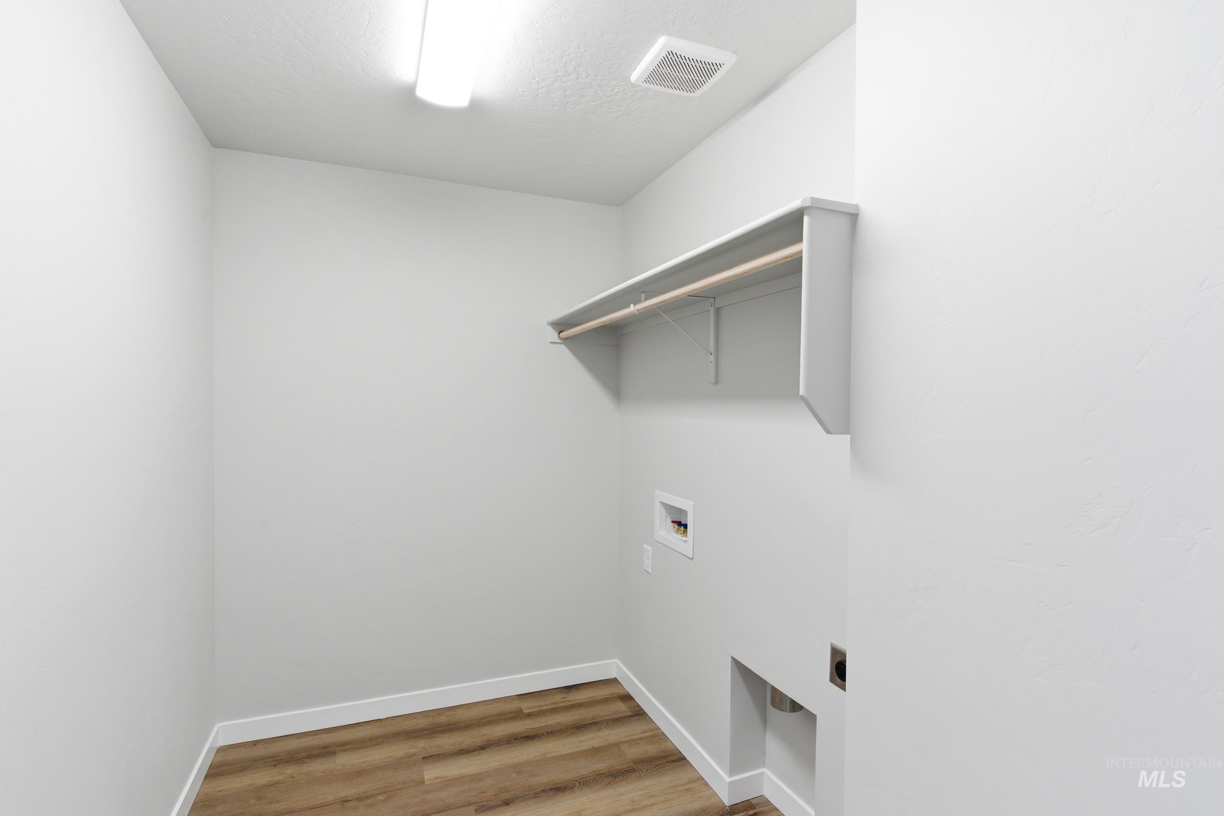 6773 S Spindlebush Ave Property Photo 12