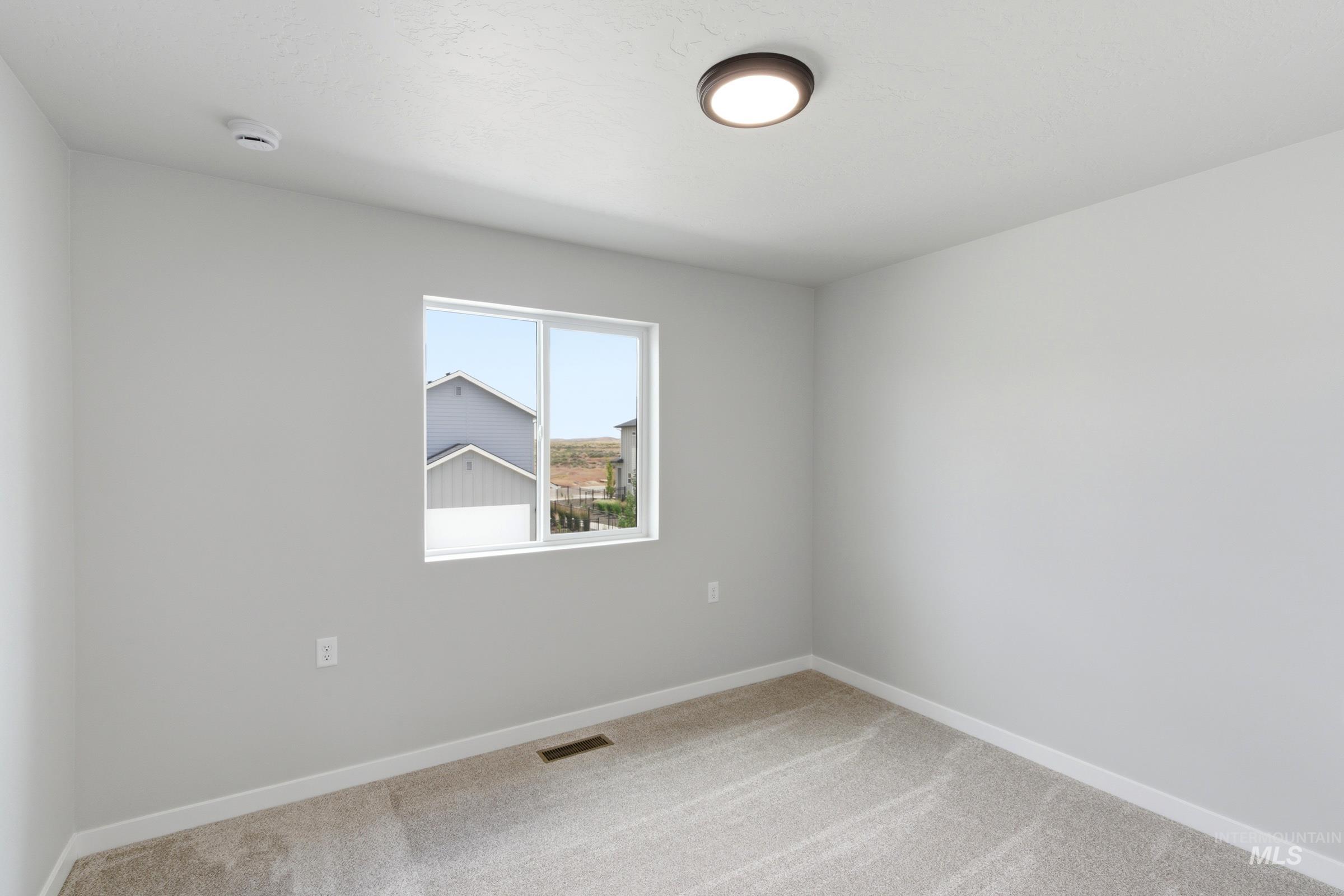 6773 S Spindlebush Ave Property Photo 15
