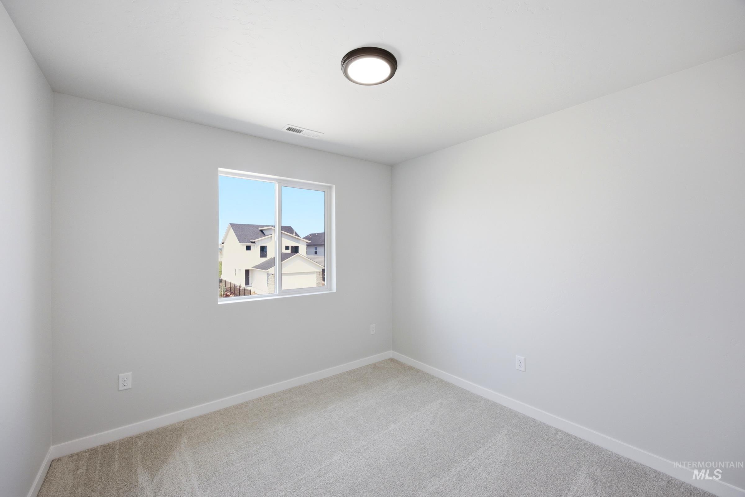 1515 W Braden Dr Property Photo 19