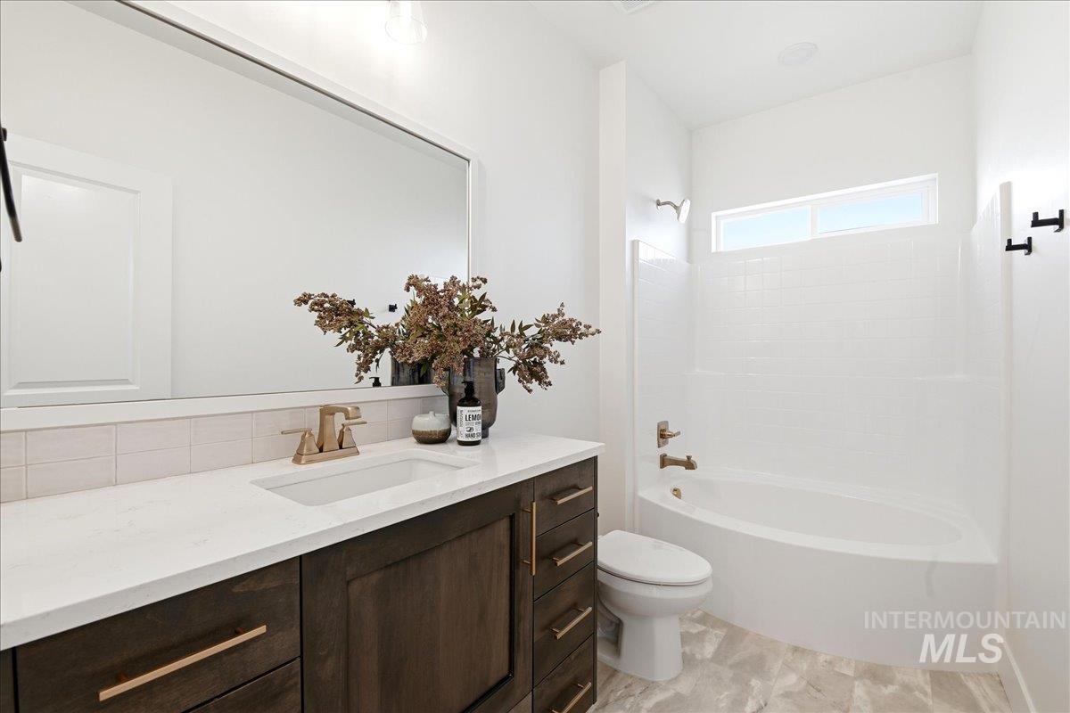 1156 W Eiger Dr Property Photo 35
