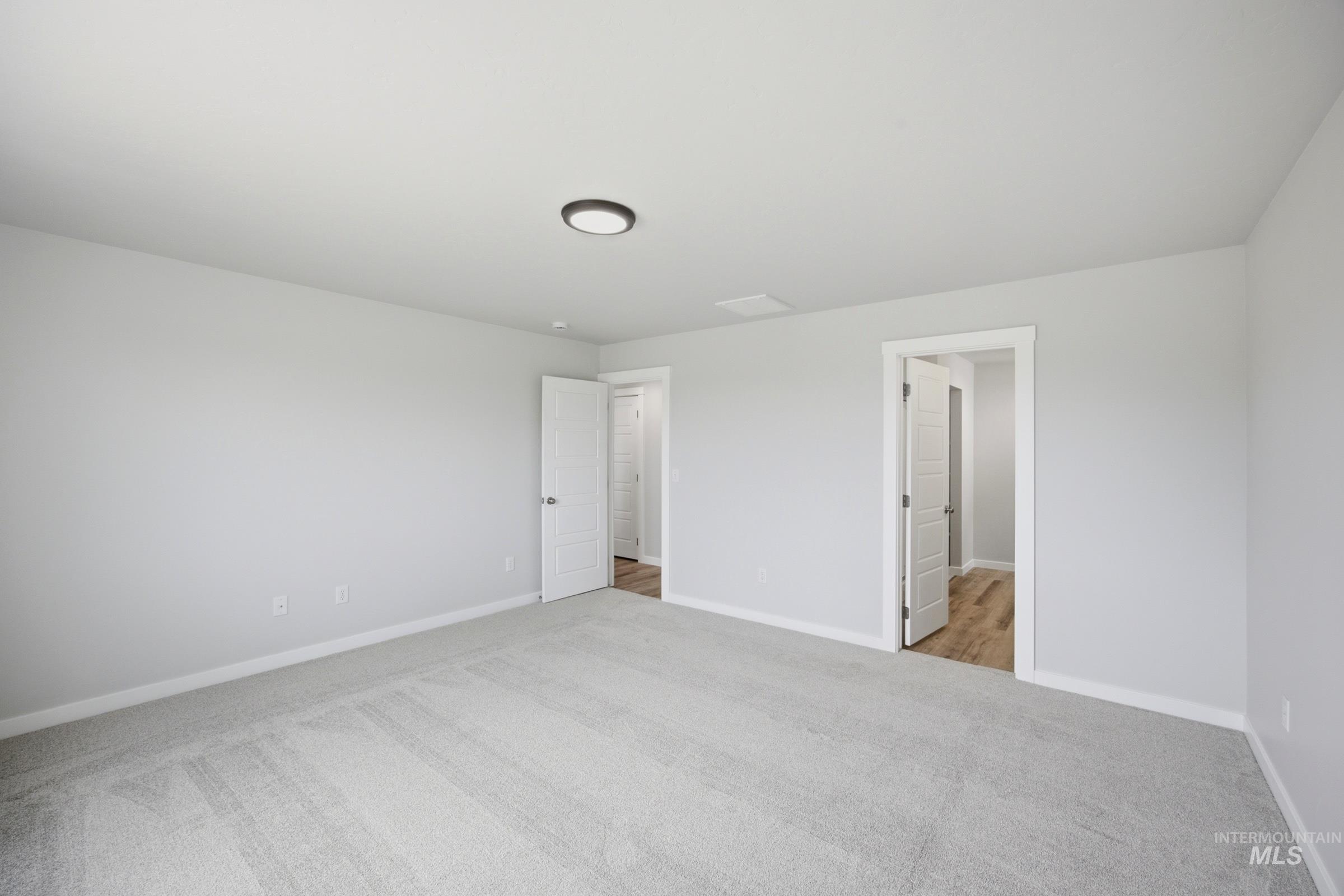 1157 W Jasper St Property Photo 11