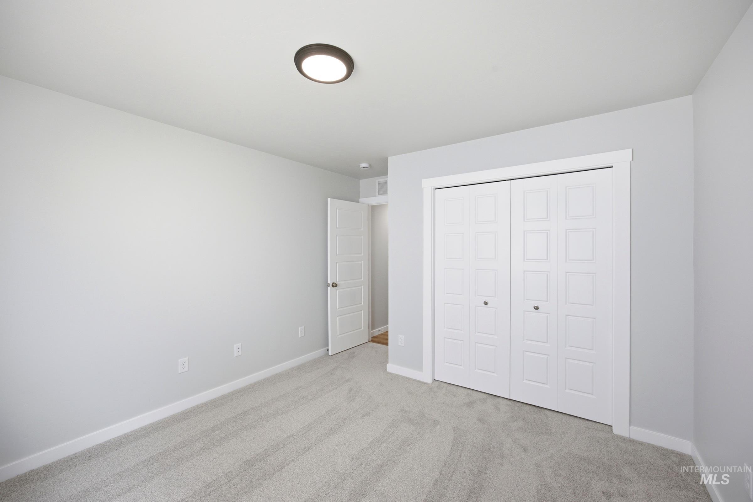 1157 W Jasper St Property Photo 17