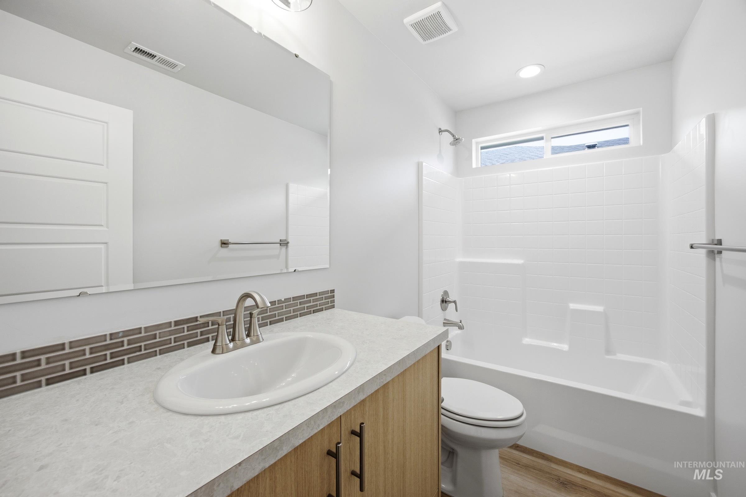 1157 W Jasper St Property Photo 22