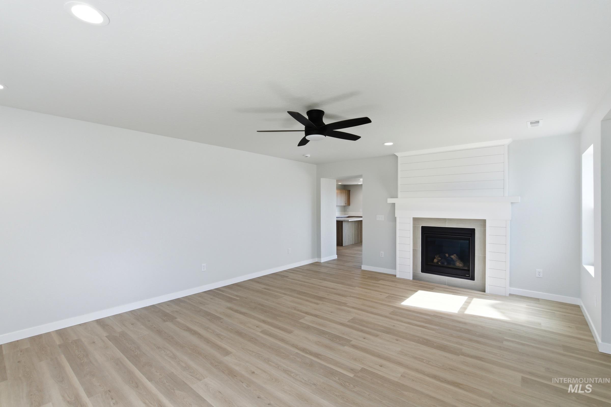 3642 E Jamestown Dr Property Photo 14