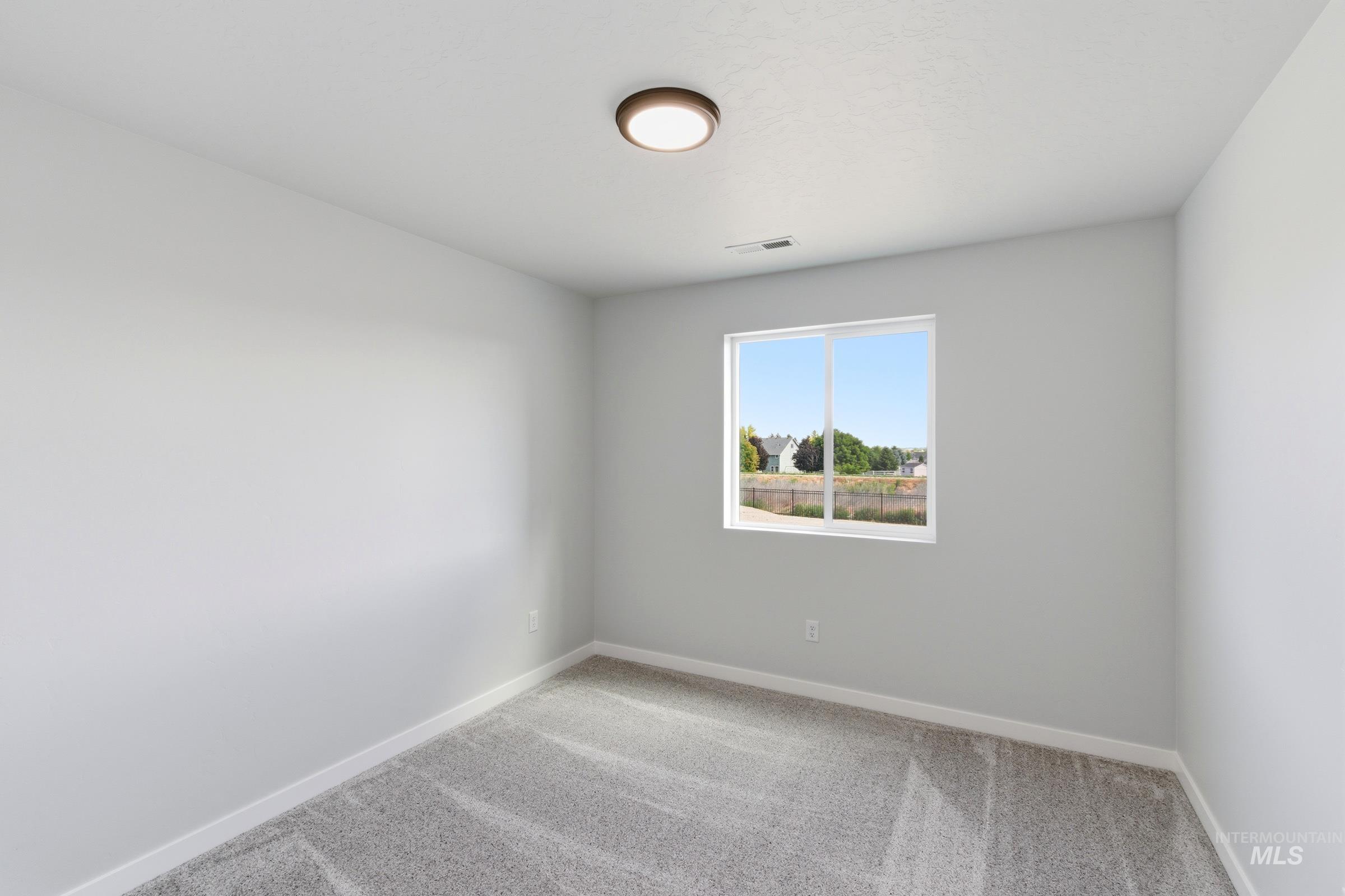 3642 E Jamestown Dr Property Photo 17