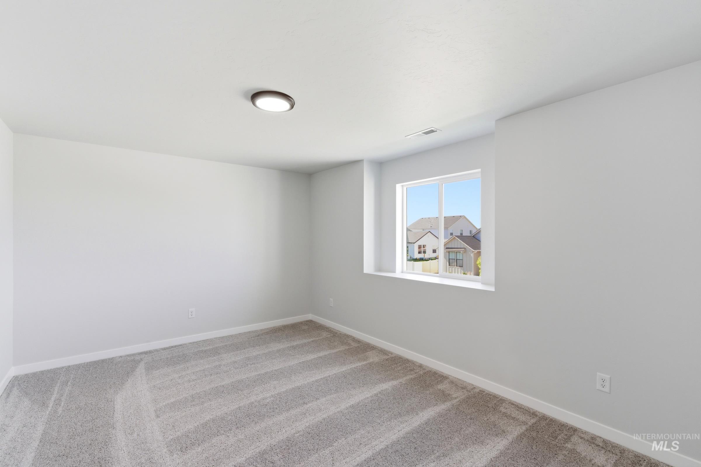 3642 E Jamestown Dr Property Photo 29