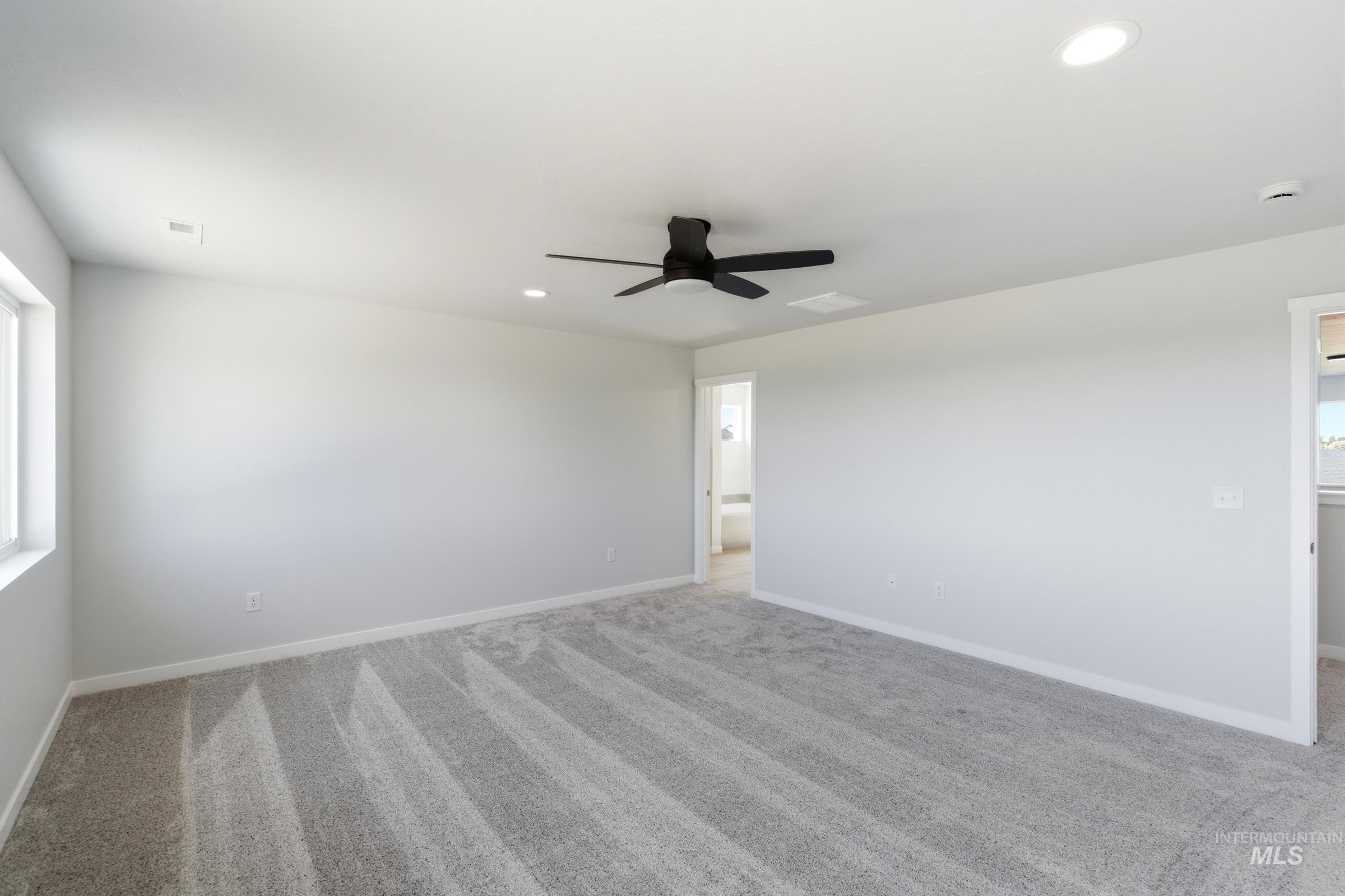 3642 E Jamestown Dr Property Photo 32