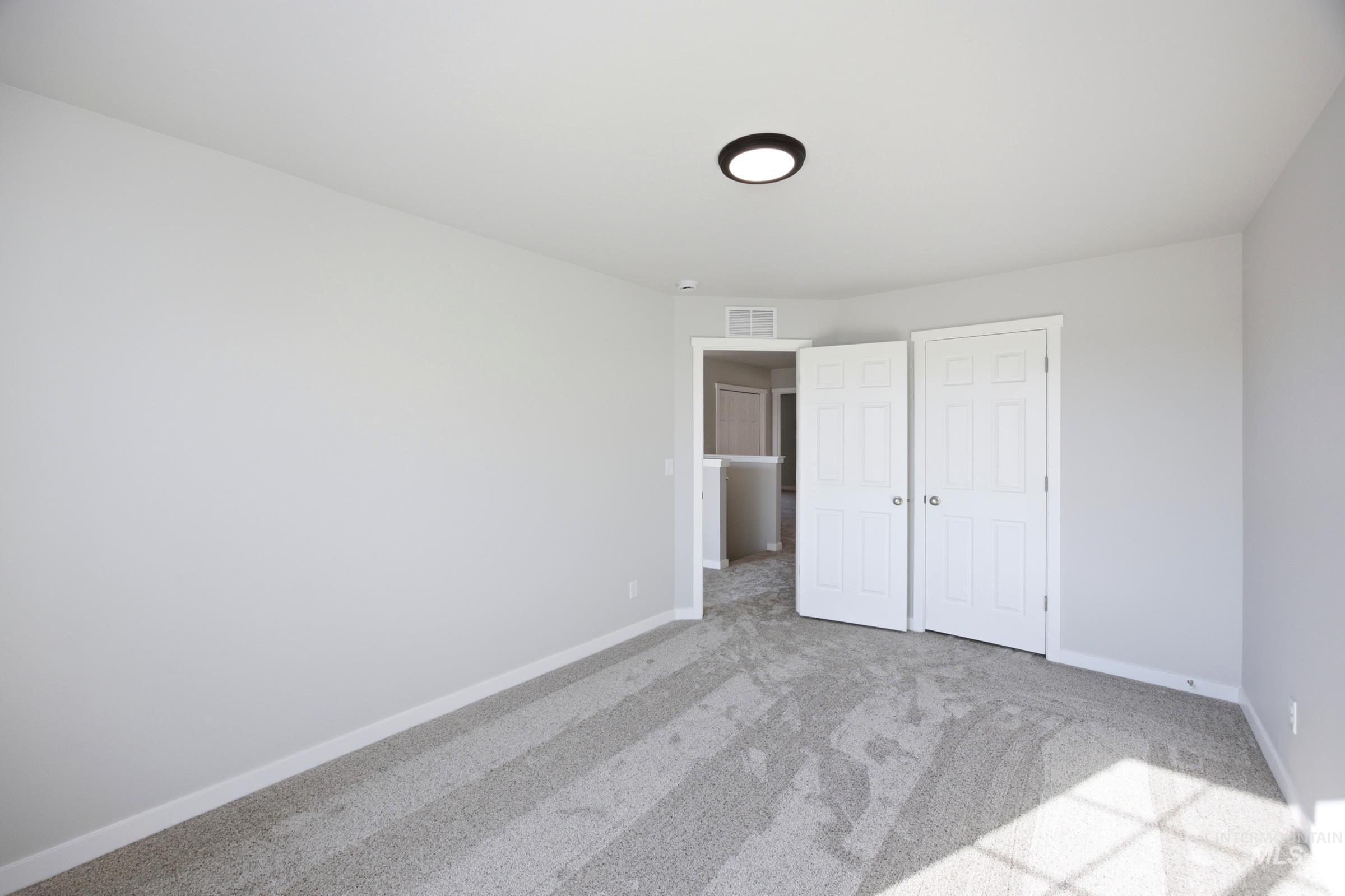 3381 E Red Maple Ct Property Photo 20