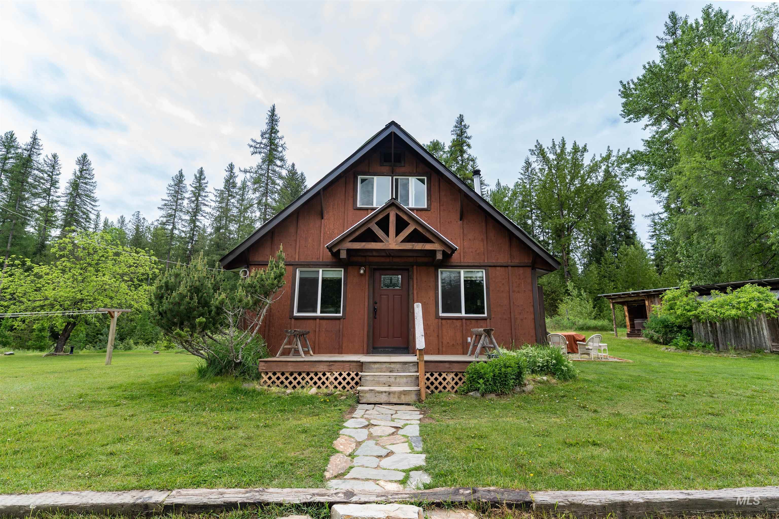 5692 Meadow Creek Road