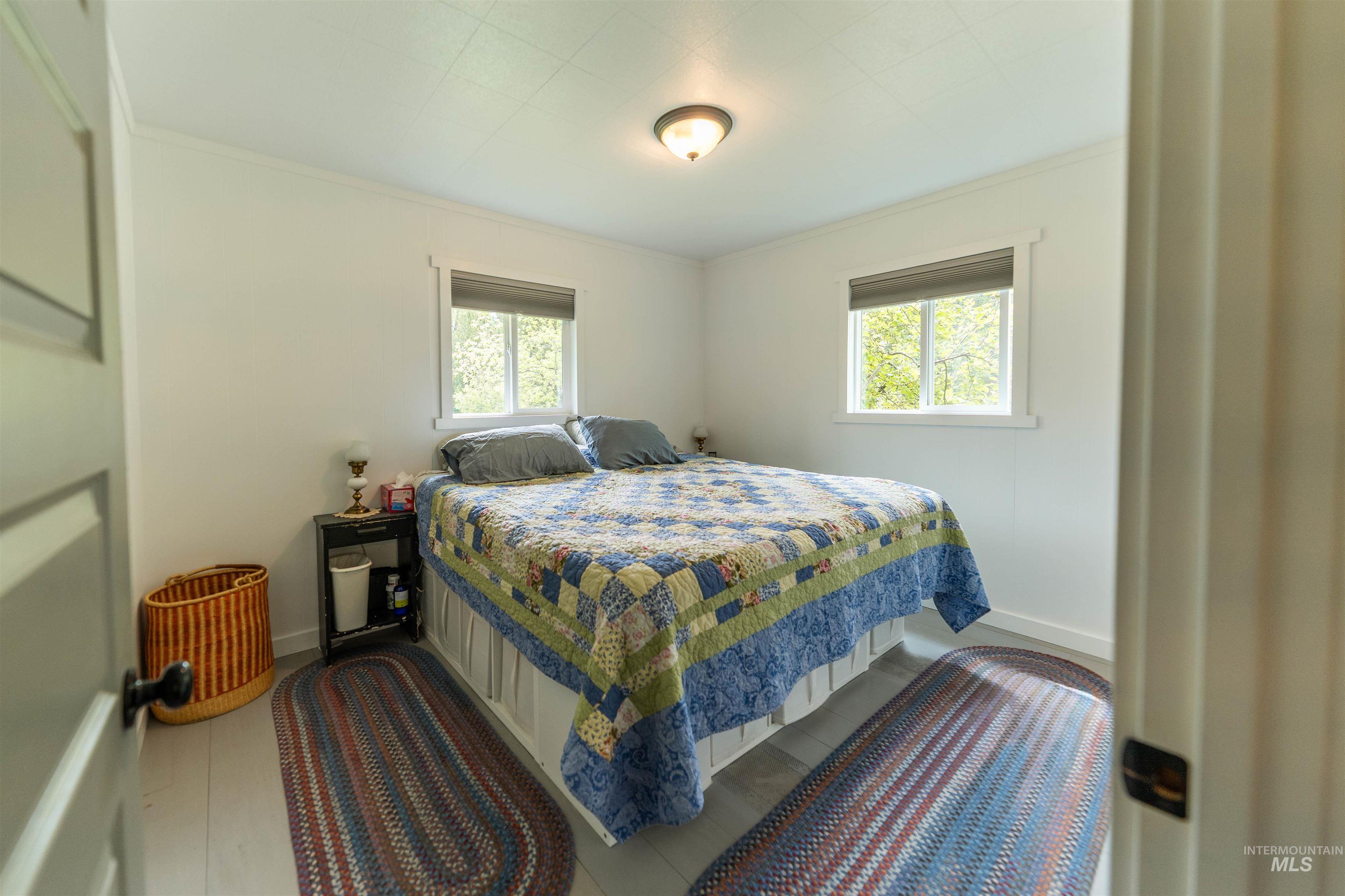 5692 Meadow Creek Road Property Photo 16