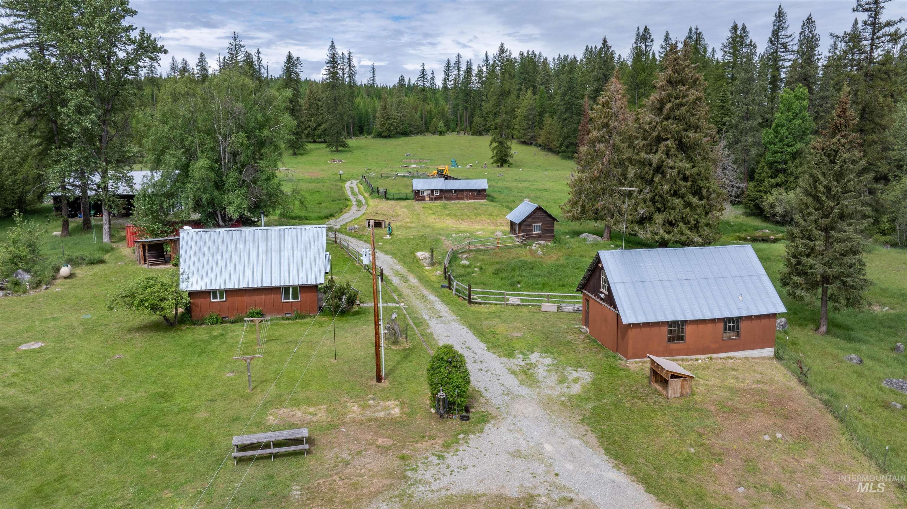 5692 Meadow Creek Road Property Photo 22