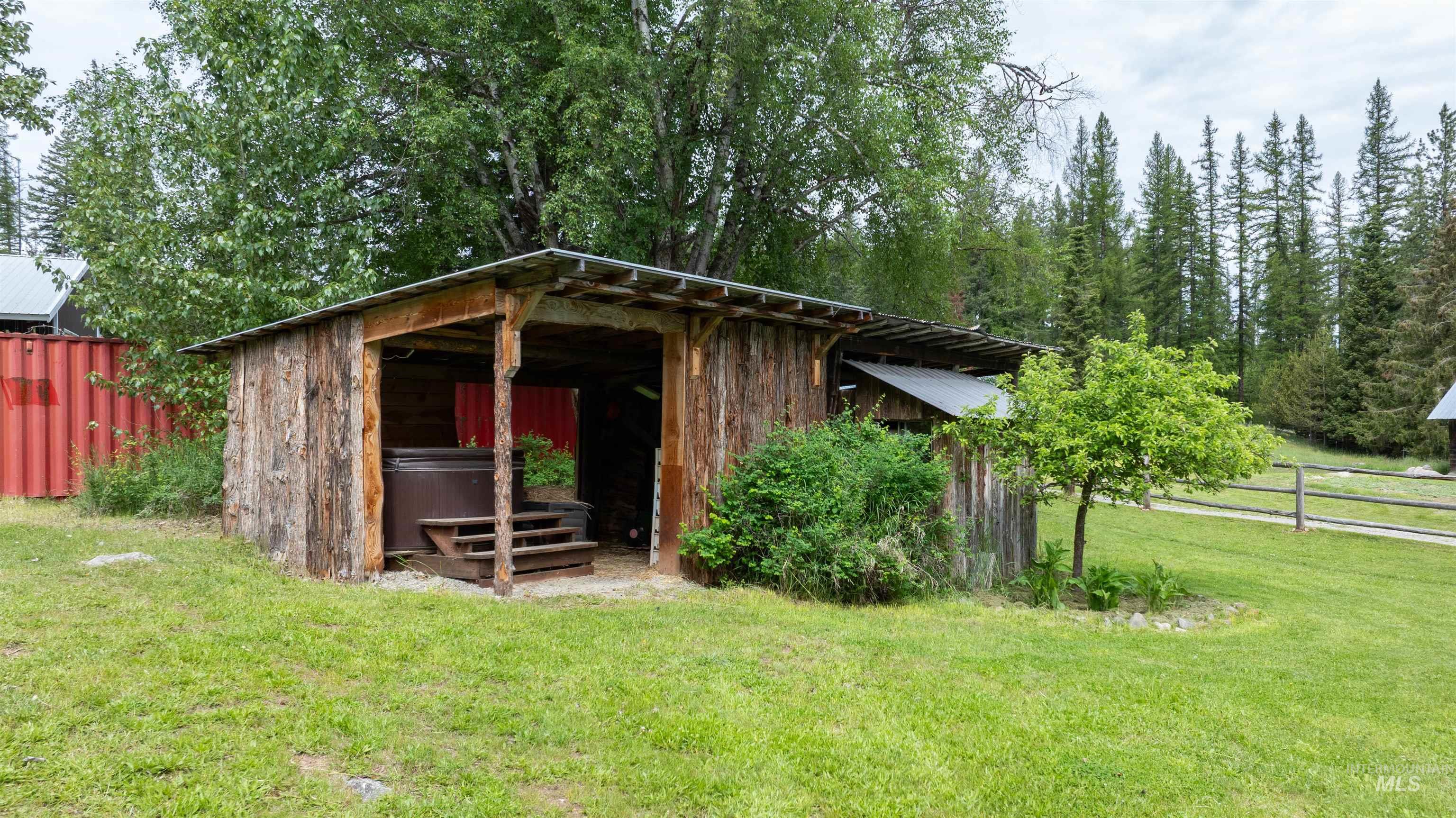 5692 Meadow Creek Road Property Photo 26