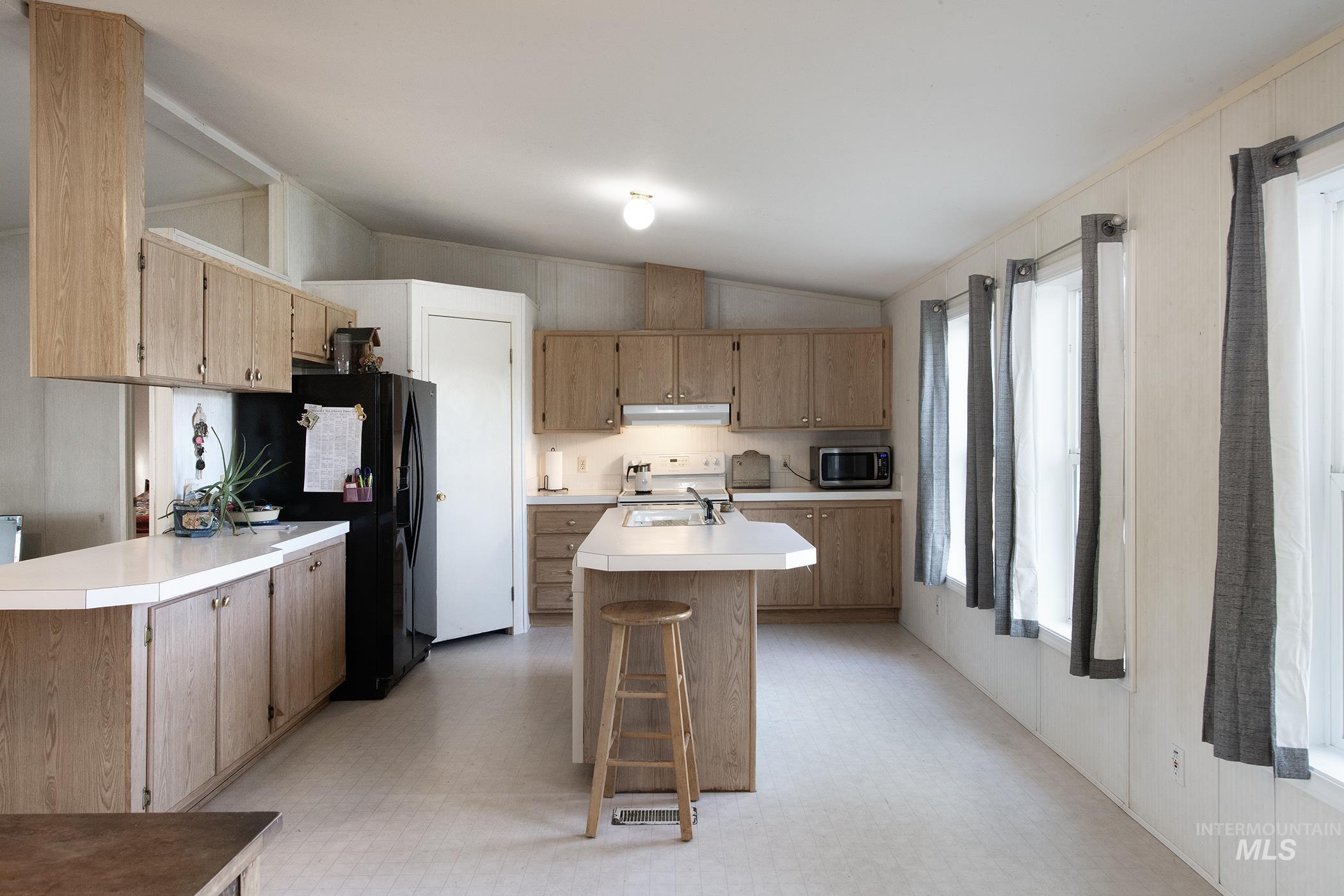 3115 Farm To Market Road Property Photo 9