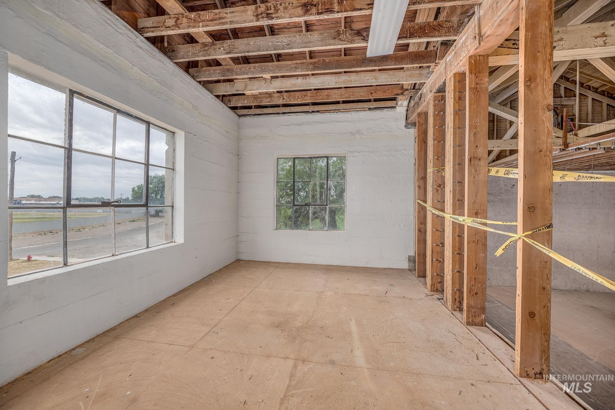 2155 Paddock Ave Property Photo 15