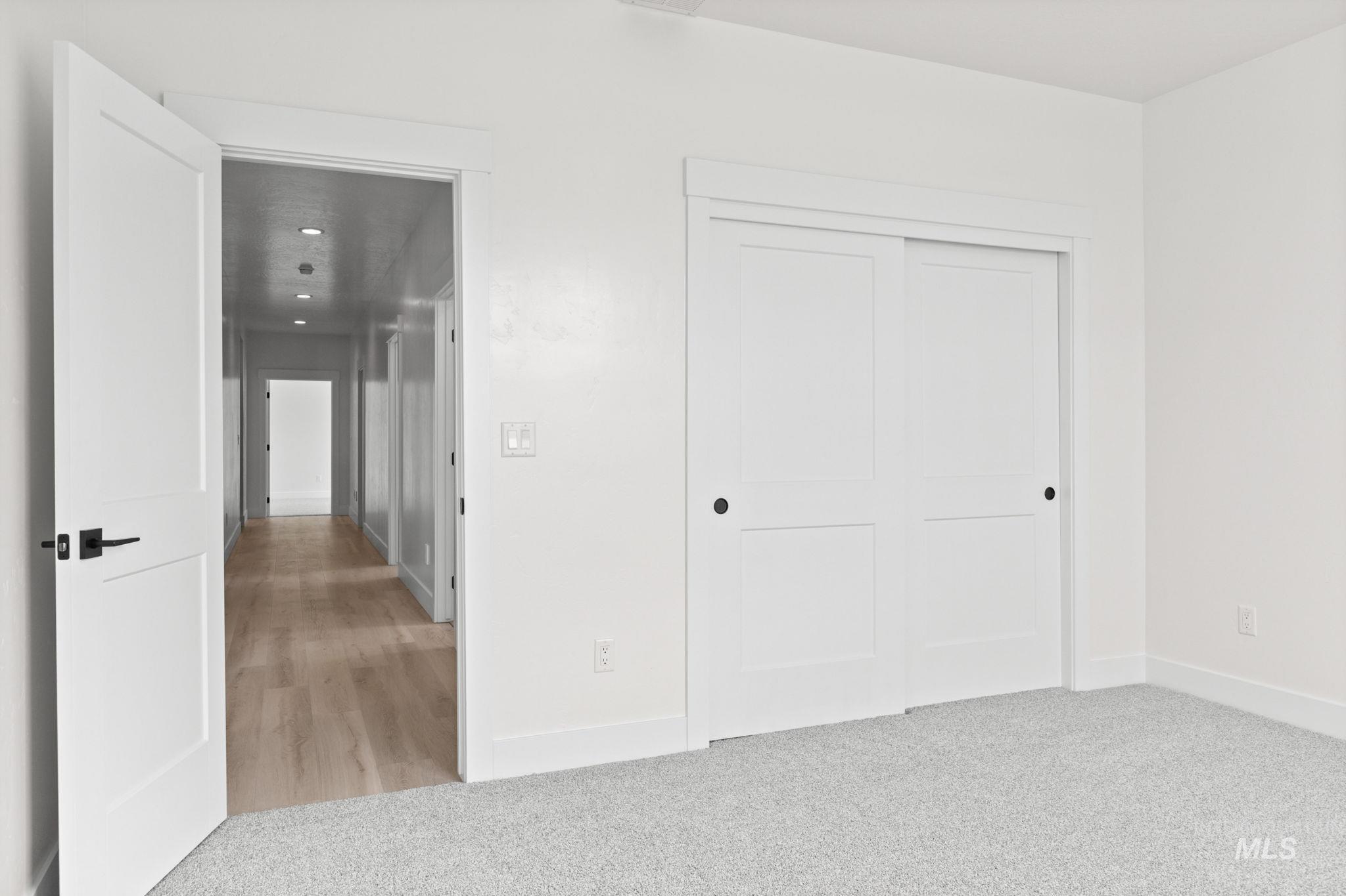 17397 Madison Rd Property Photo 34