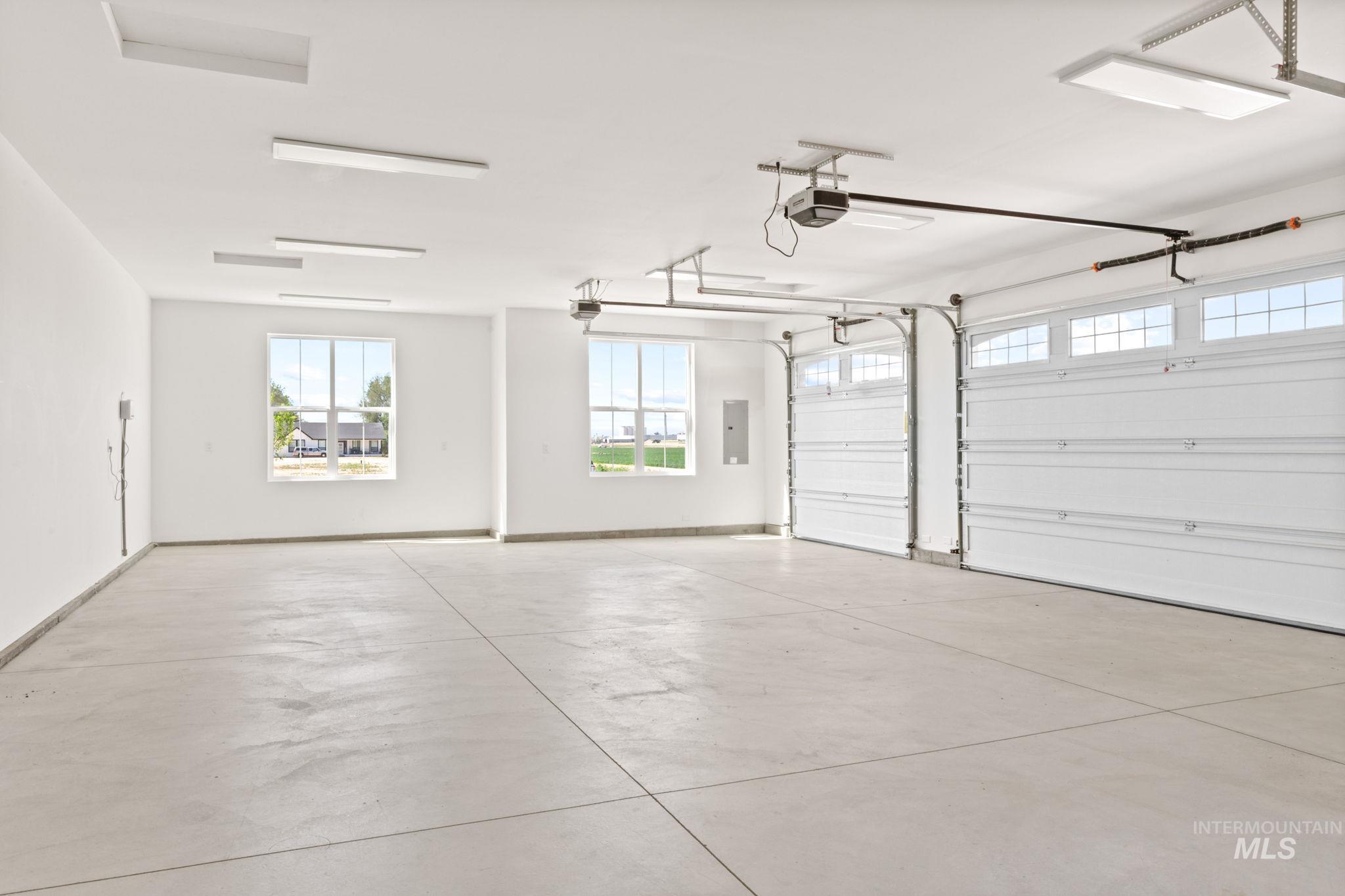 17397 Madison Rd Property Photo 42