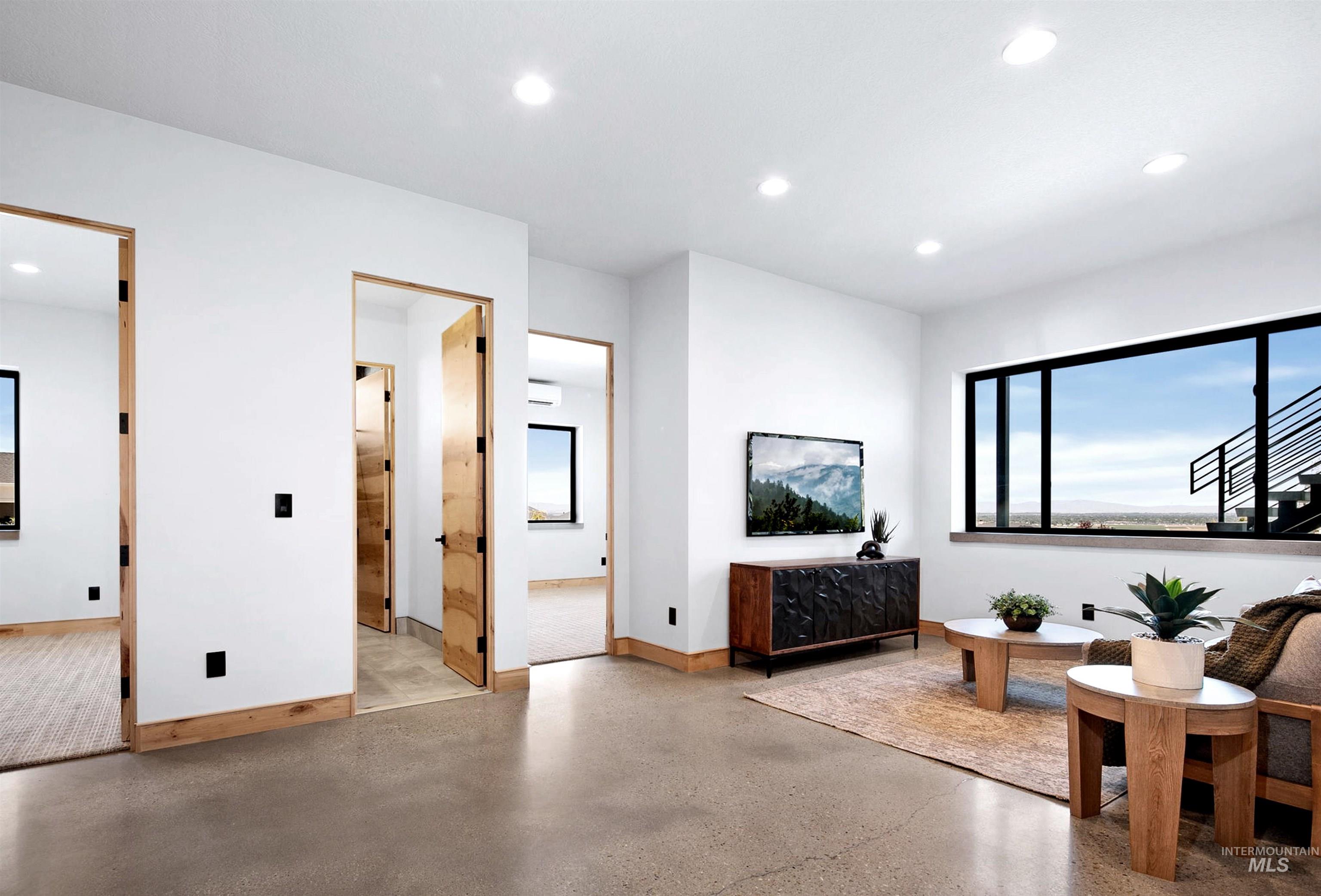 13873 Shafer Butte Way Property Photo 37