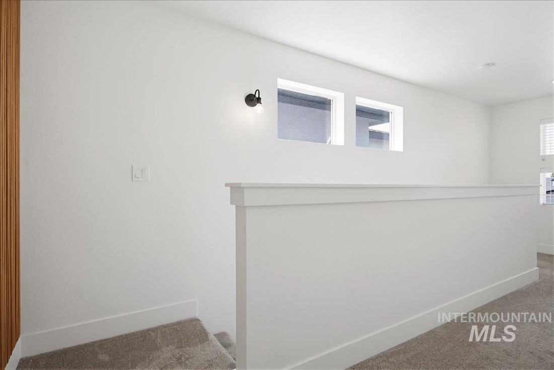 1876 E Knobcone Drive Property Photo 15