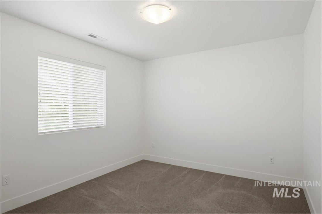 1876 E Knobcone Drive Property Photo 26