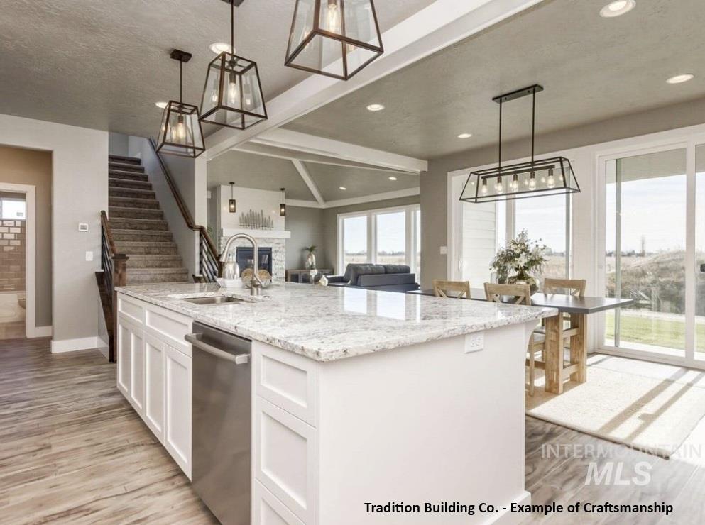 6284 Chateau Pl Property Photo 7