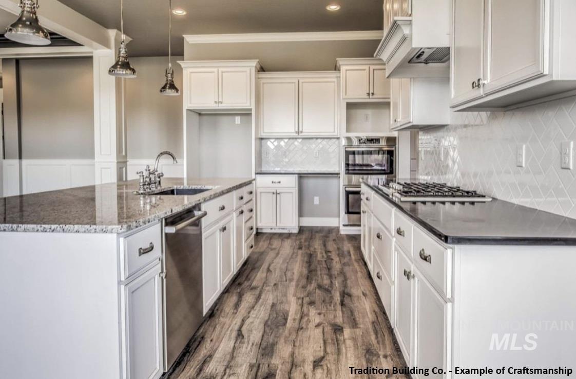 6284 Chateau Pl Property Photo 12