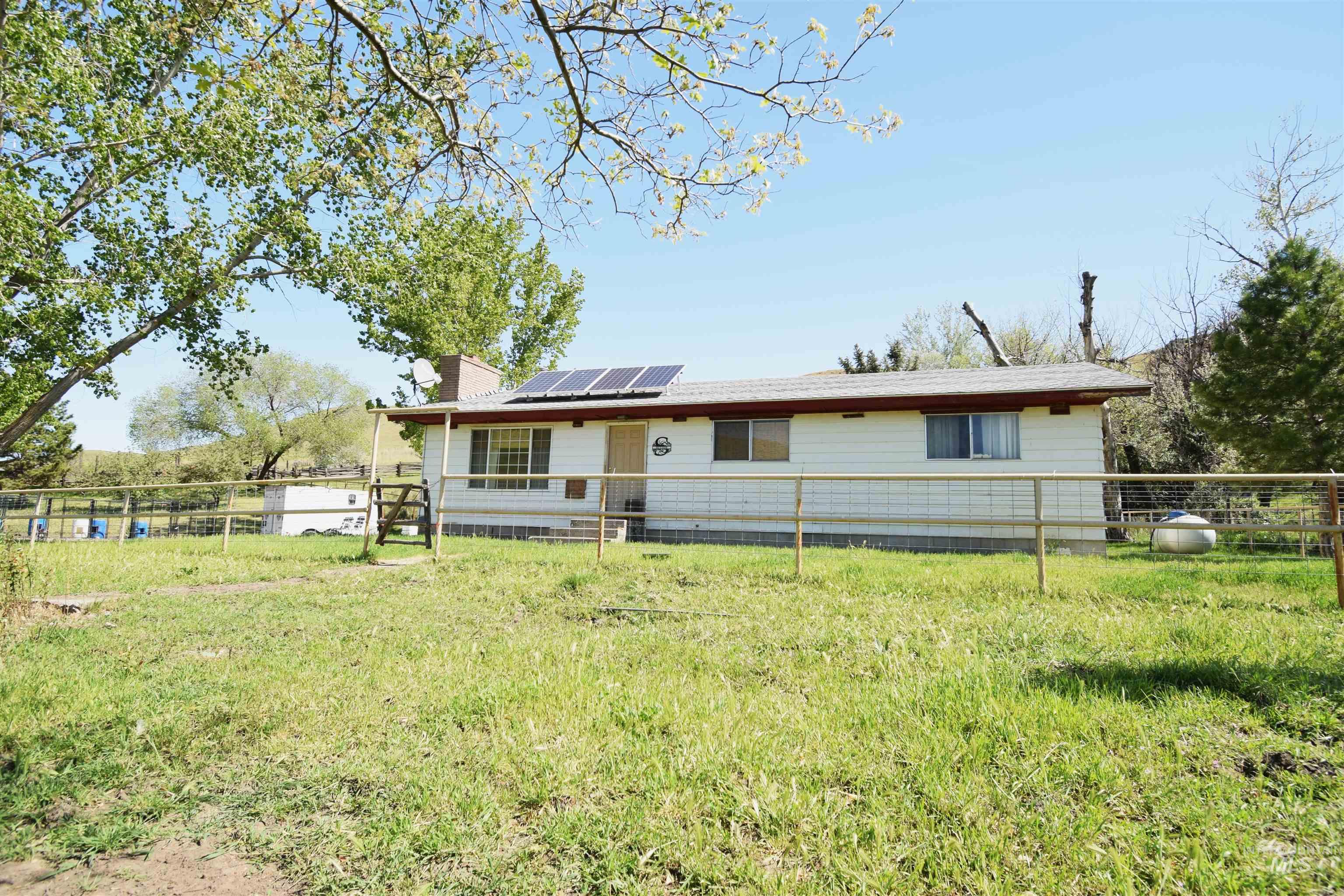 114 Paddock Valley Rd Property Photo 9