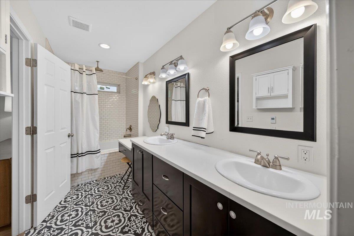 5 Wonacott Way Property Photo 12