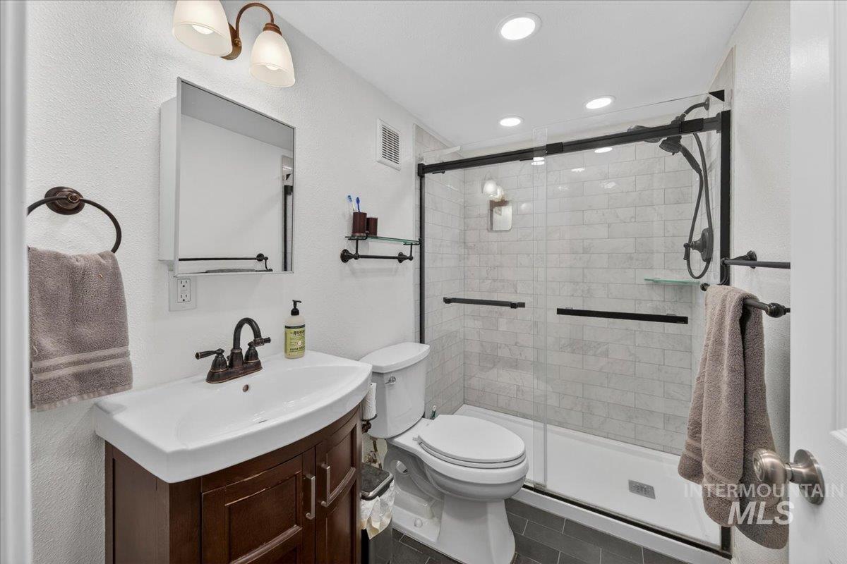 5 Wonacott Way Property Photo 15