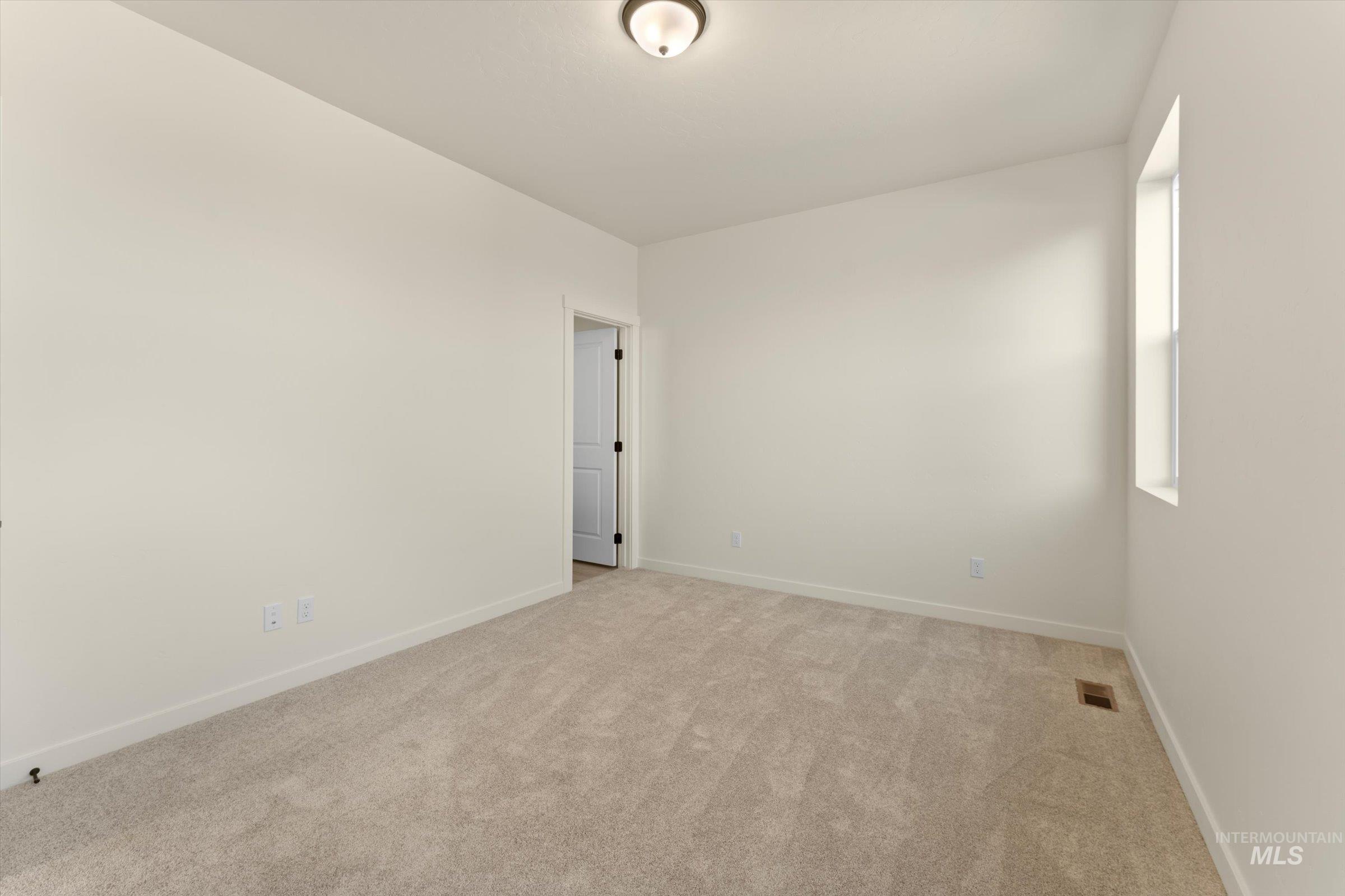 4496 W Quarterhorse Dr Property Photo 7