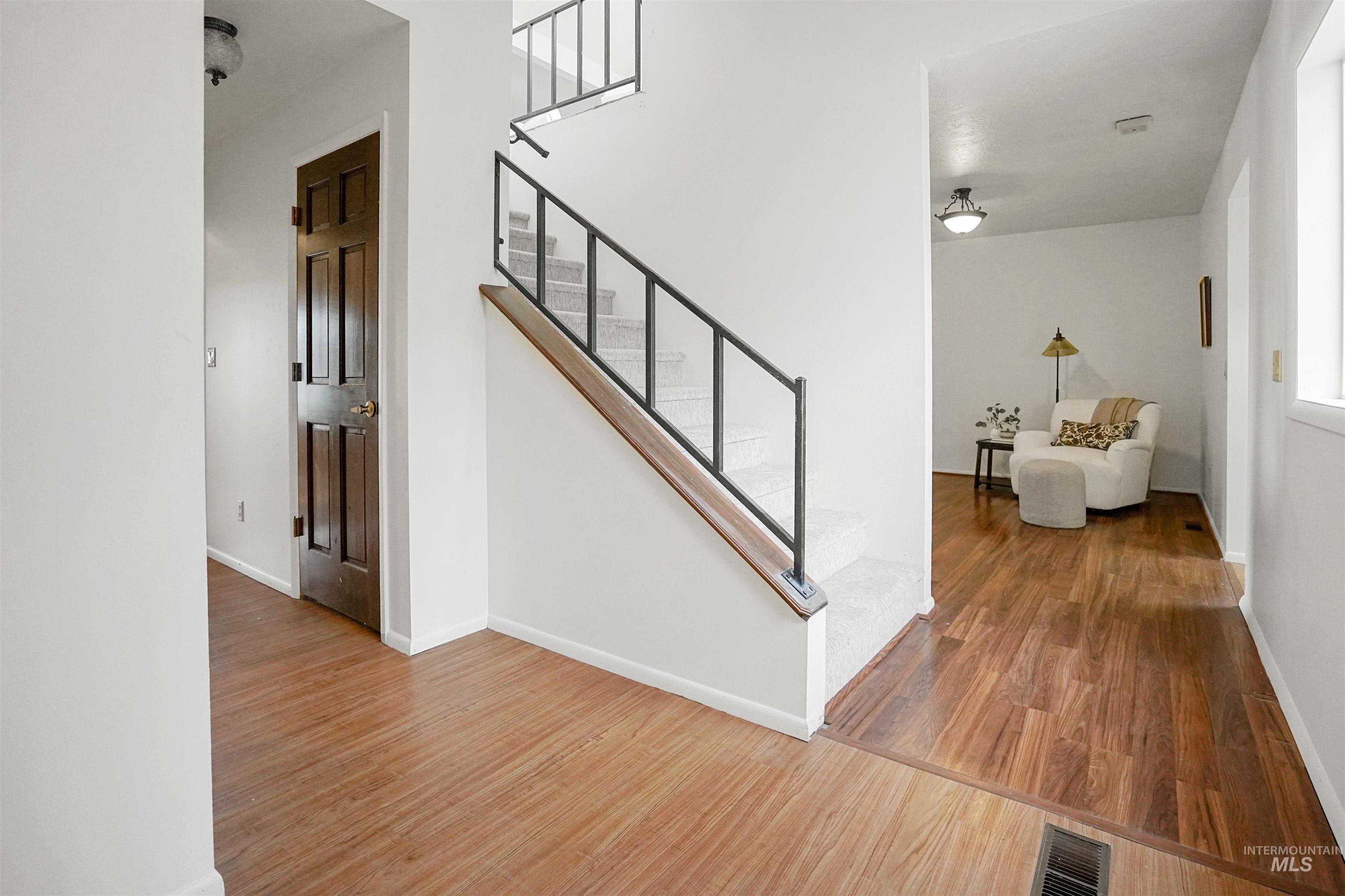 300 Morrison Property Photo 13