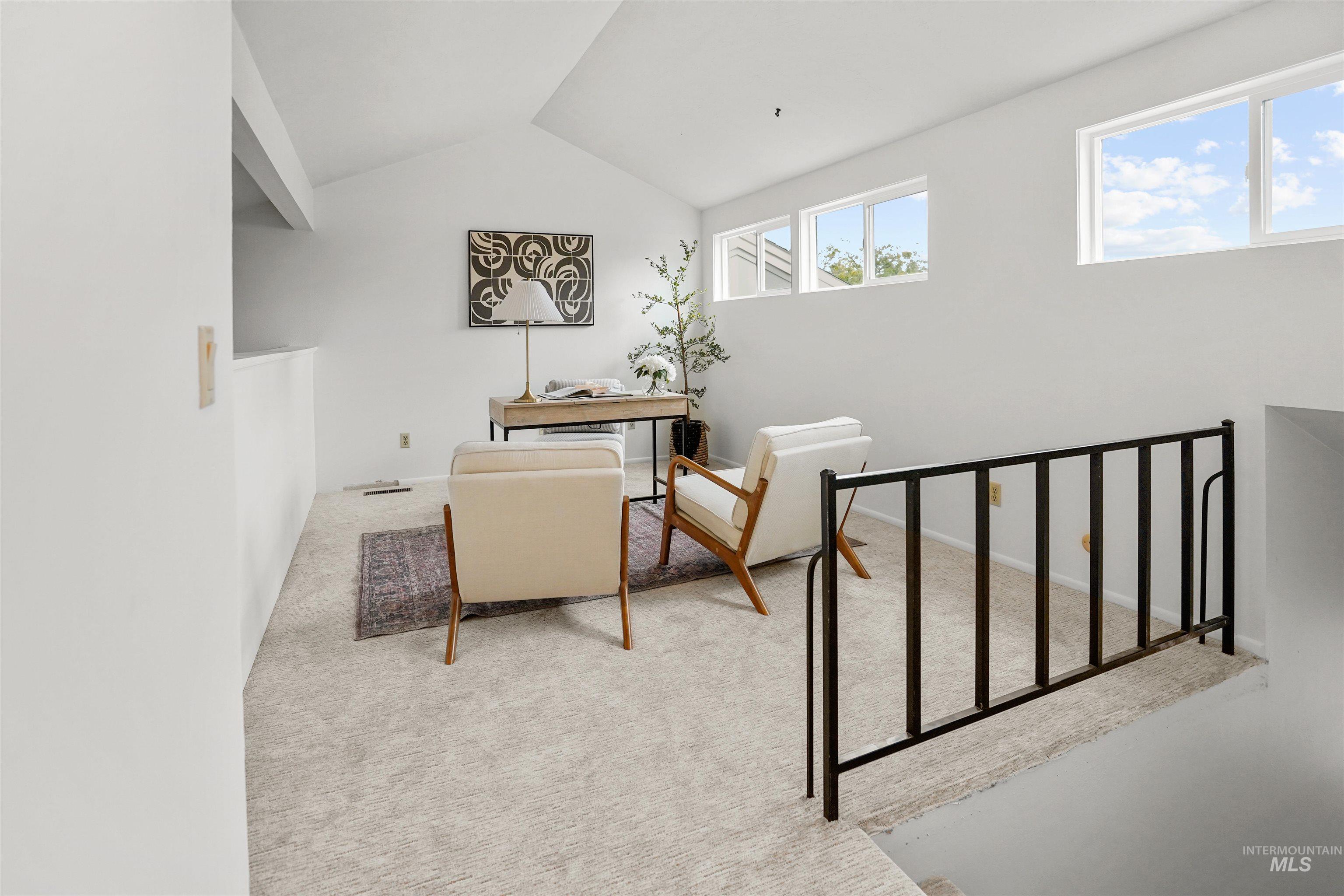 300 Morrison Property Photo 14
