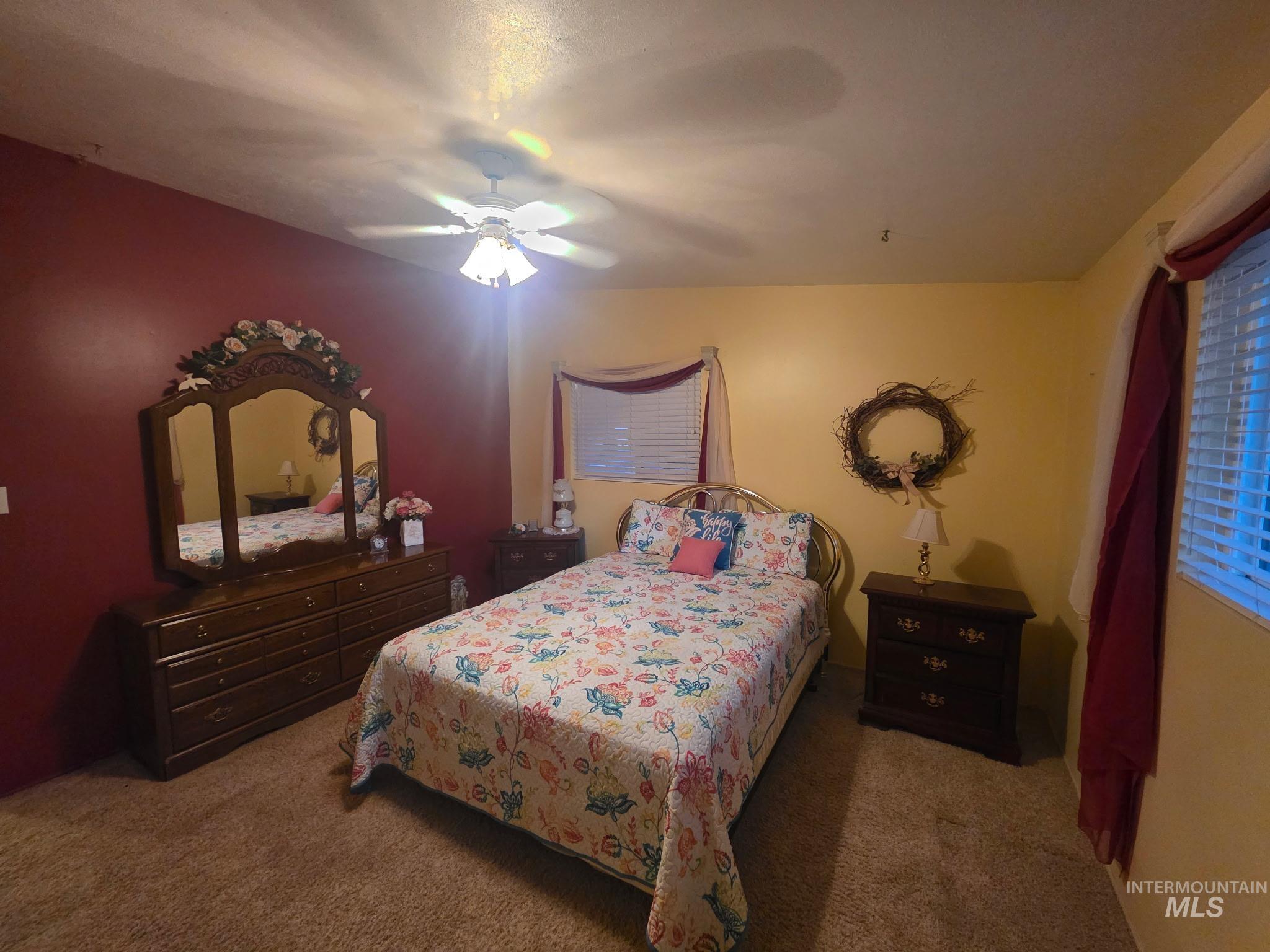 1940 Sherry Drive Property Photo 6