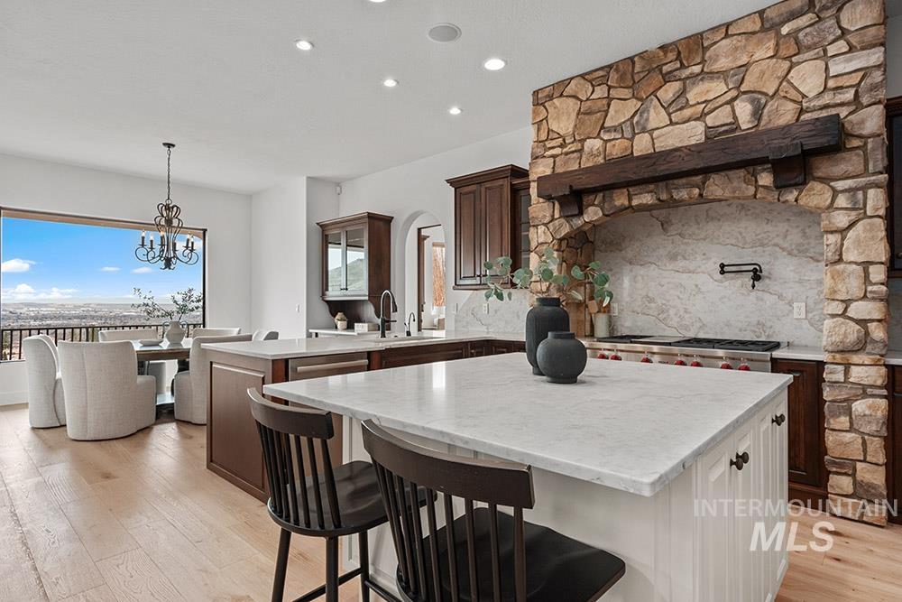 473 N Strata Via Way Property Photo 12