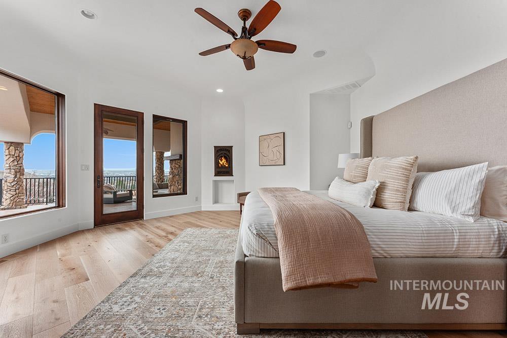 473 N Strata Via Way Property Photo 18
