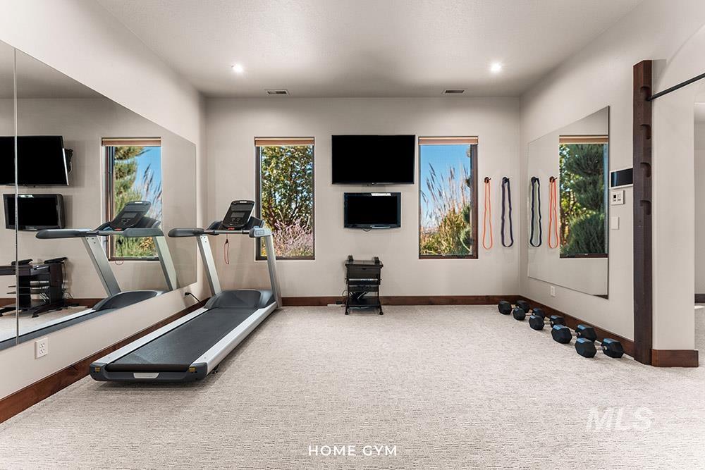 473 N Strata Via Way Property Photo 25