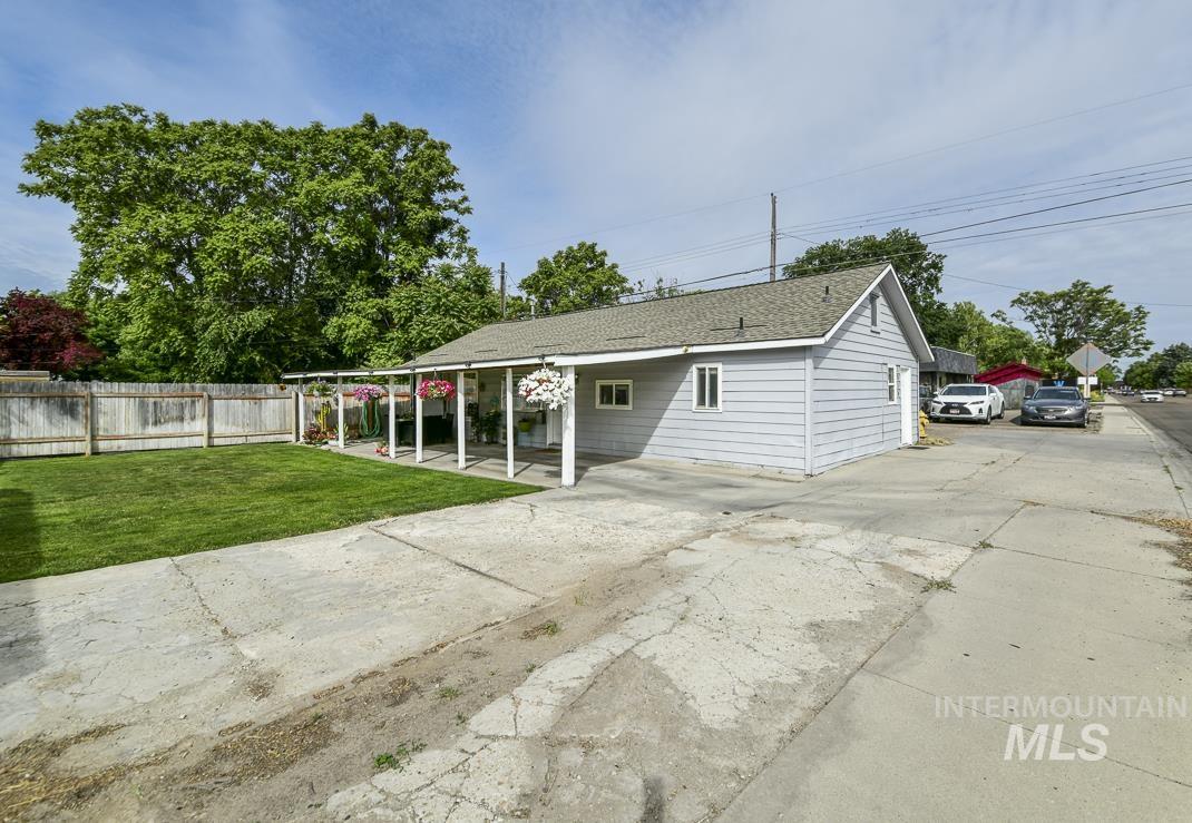 1015 S 7th. St. Property Photo 6