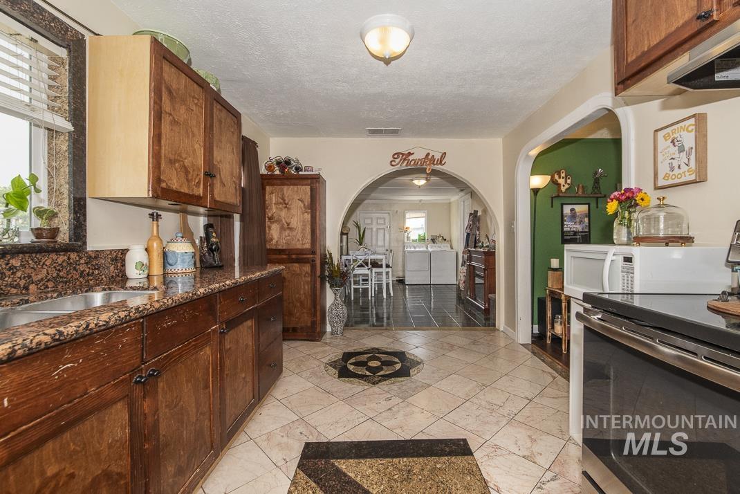 1015 S 7th. St. Property Photo 25