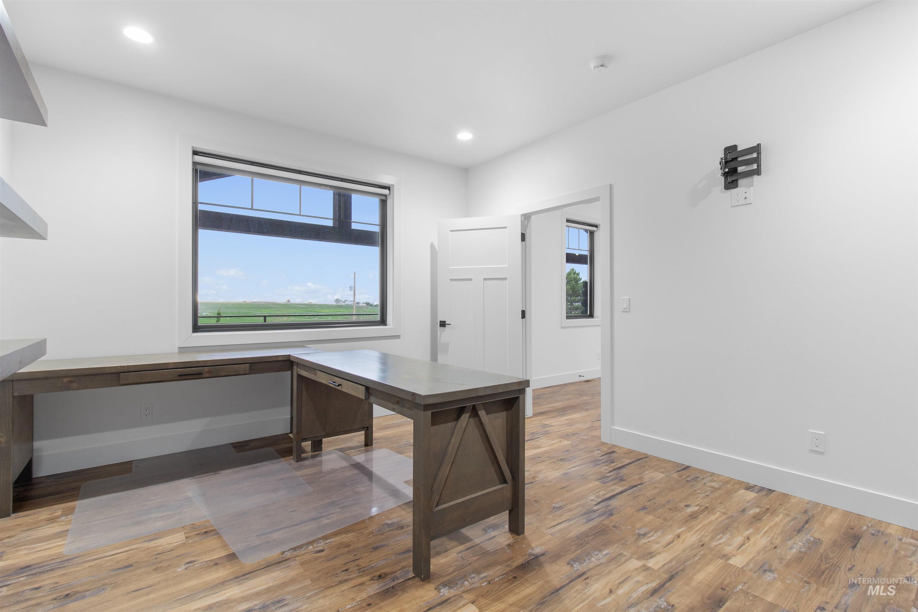 3924 N 2100 E Property Photo 28