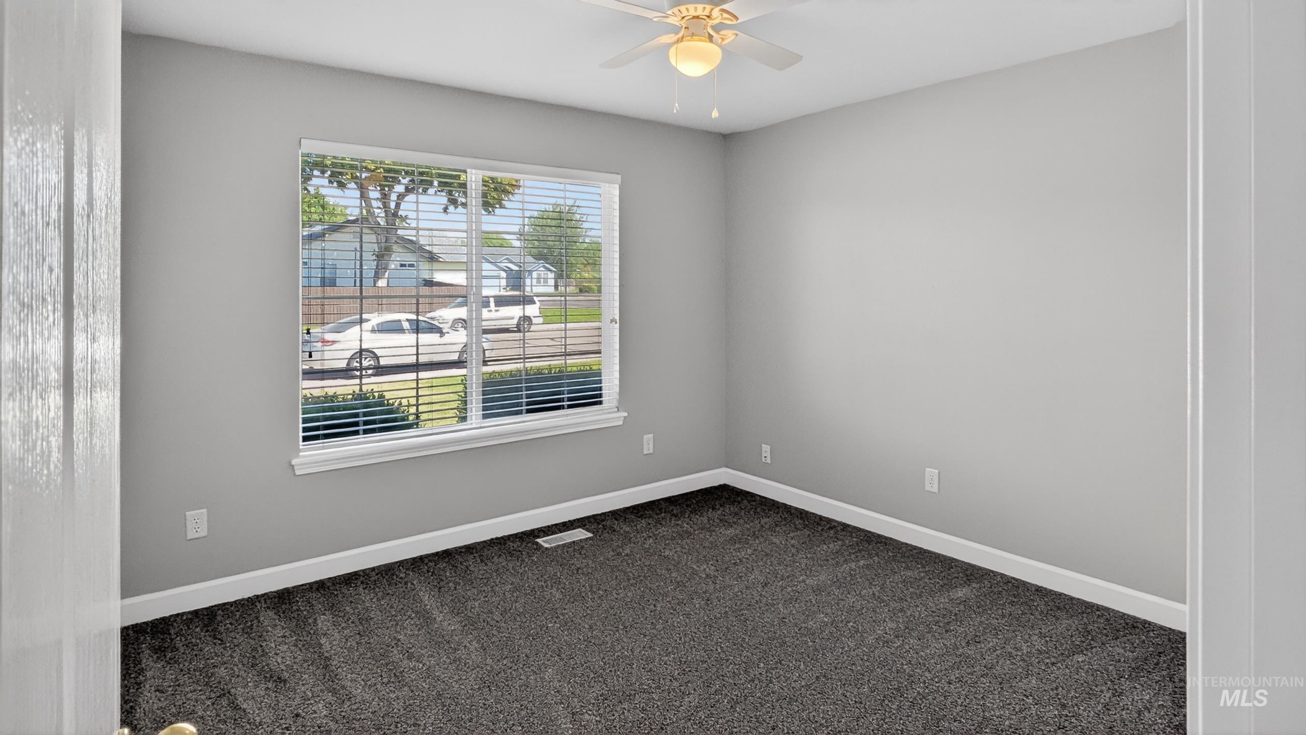 1315 N Cathy Ave Property Photo 10