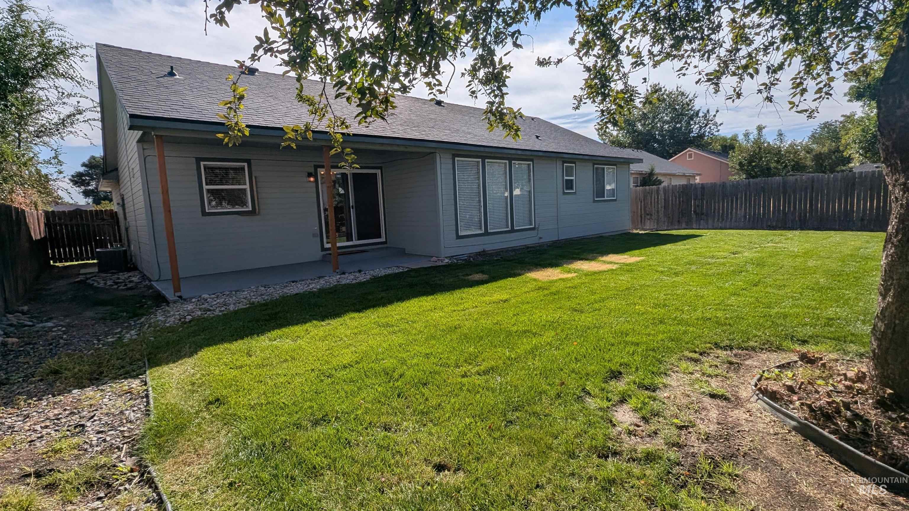 1315 N Cathy Ave Property Photo 18