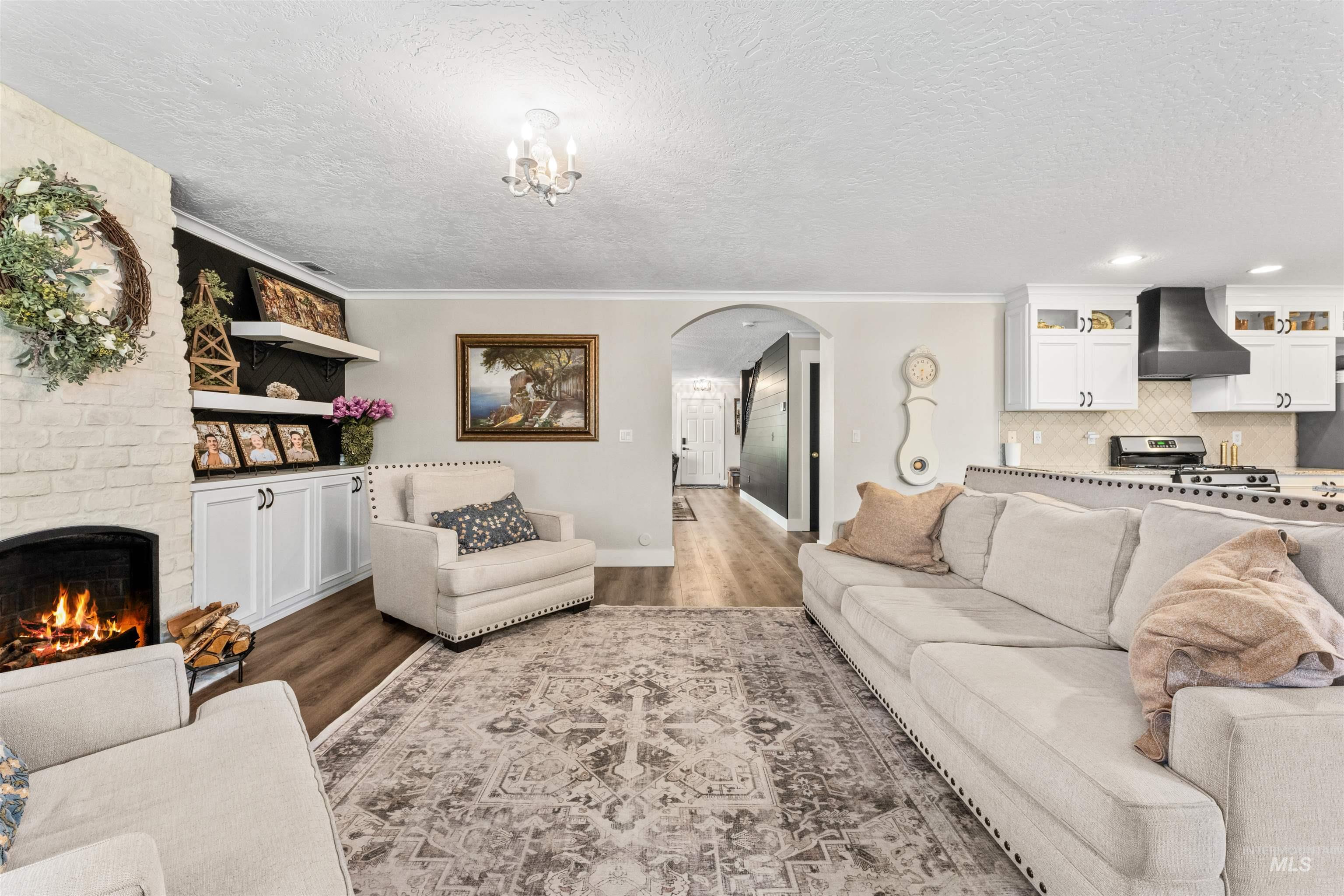 4421 N Tempest Way Property Photo 8