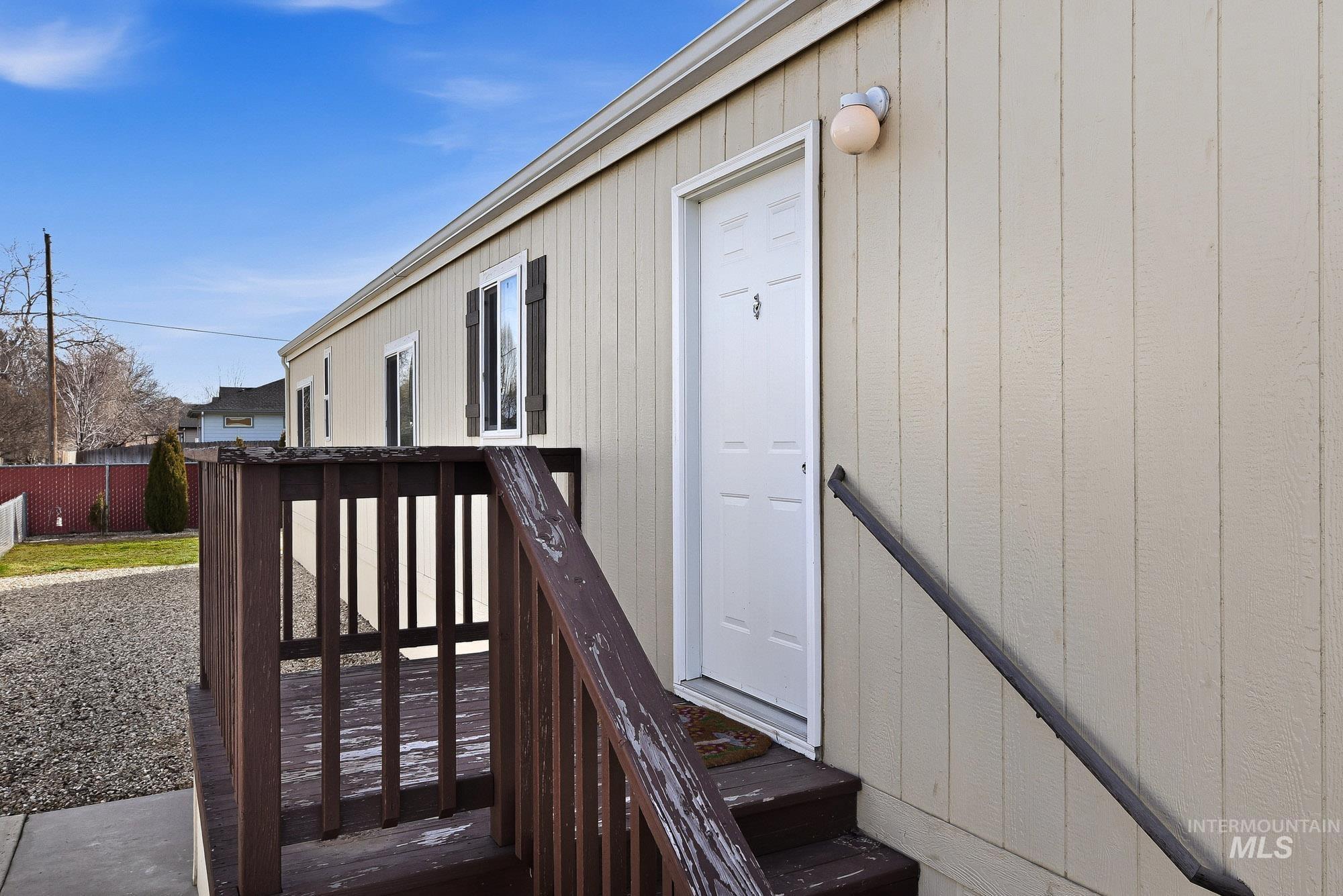 2710 N Pilgrim Lane Property Photo 4
