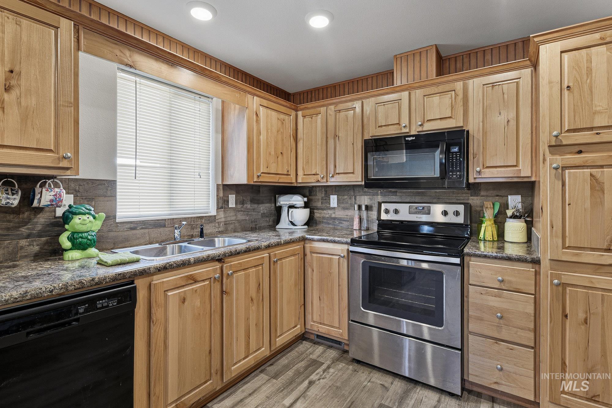 2710 N Pilgrim Lane Property Photo 11