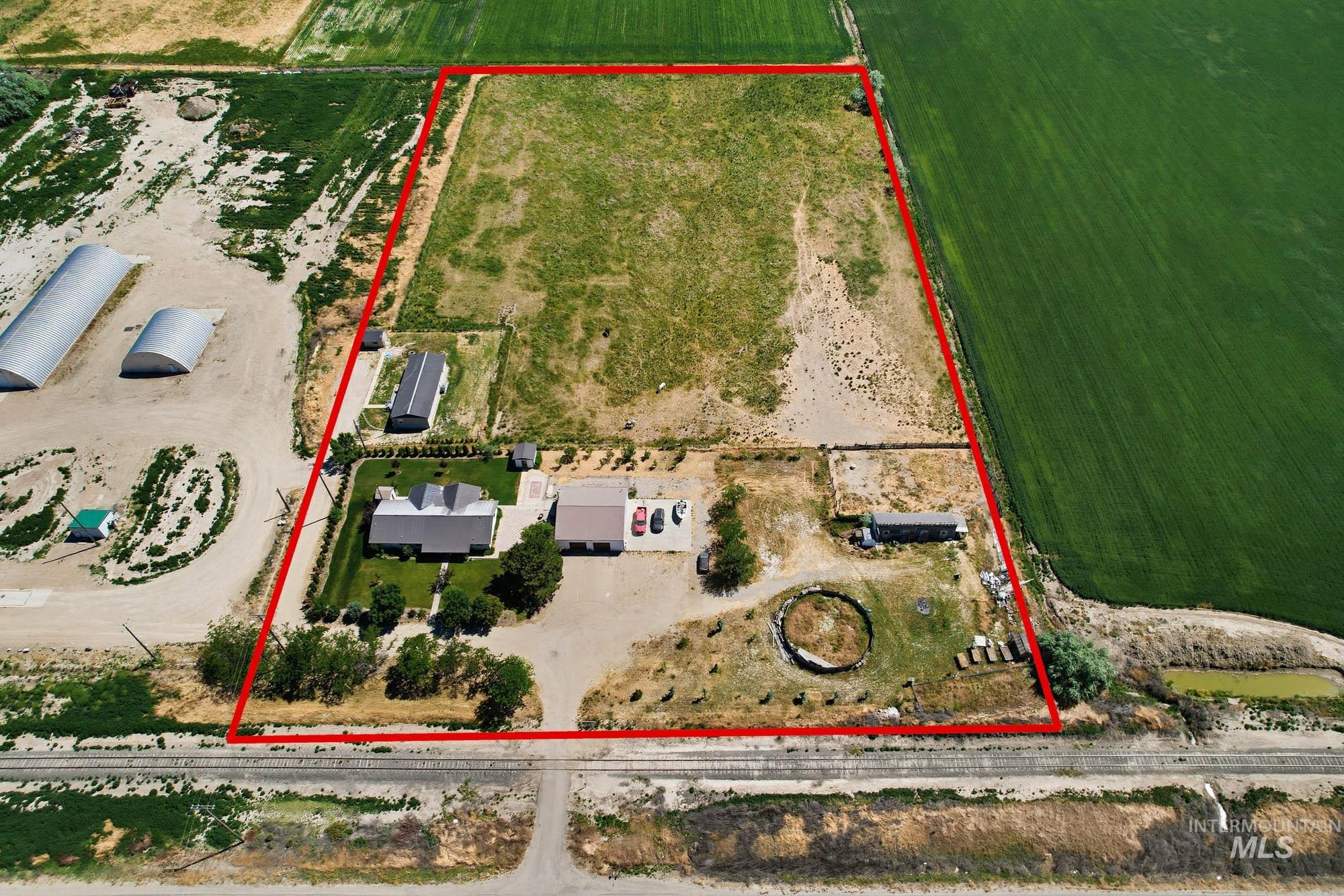20201 Simplot Blvd Property Photo 10
