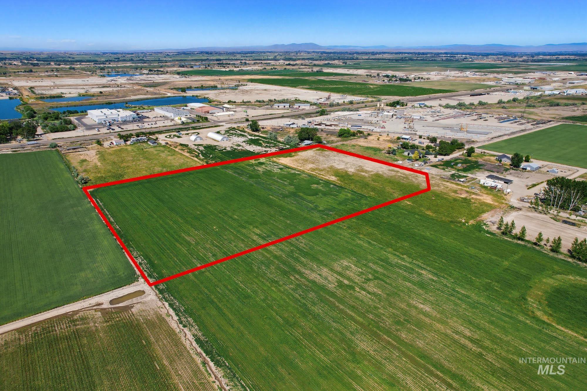 20201 Simplot Blvd Property Photo 20