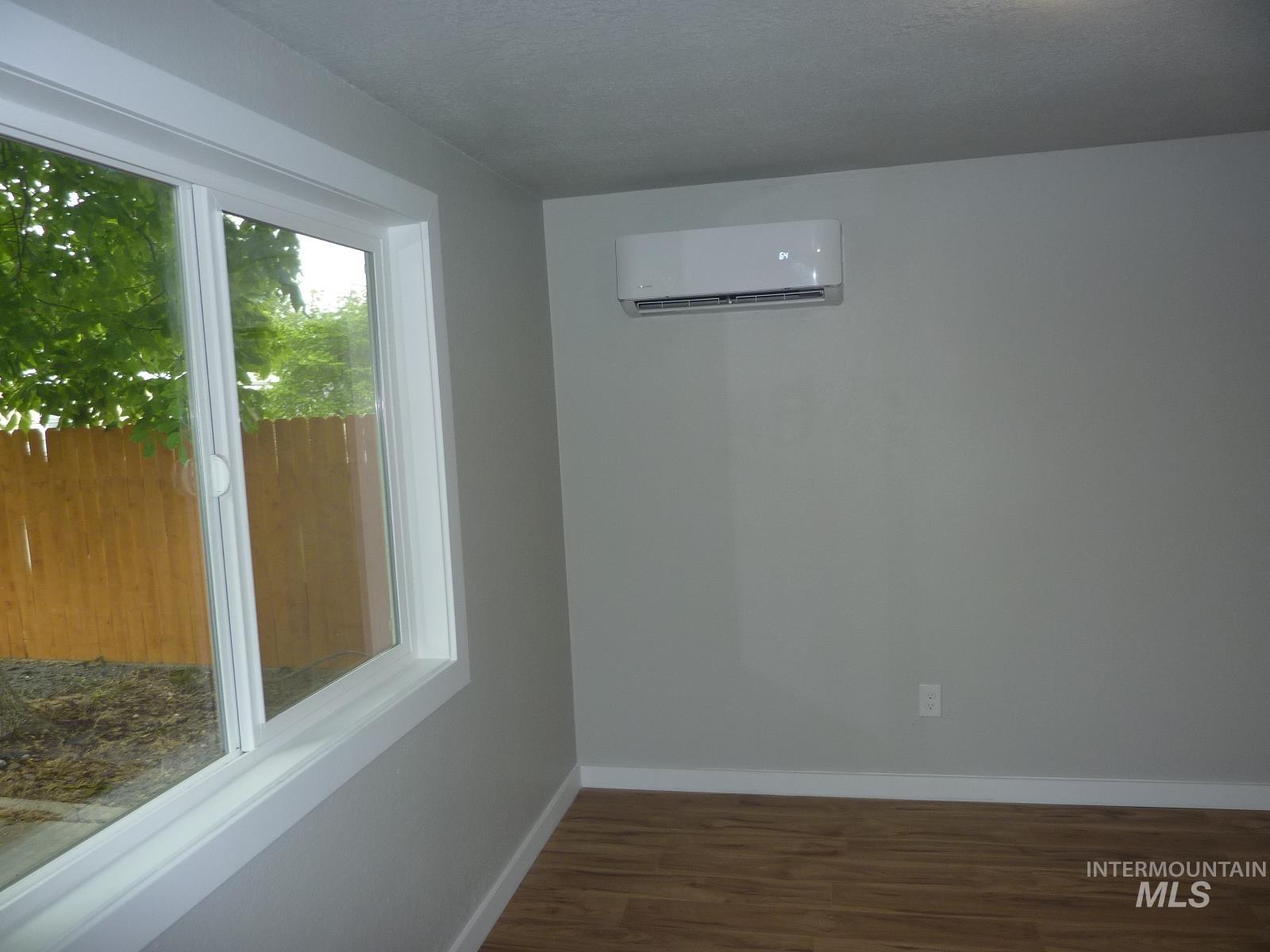513 A,b 515 A,b Bryden Drive Property Photo 12