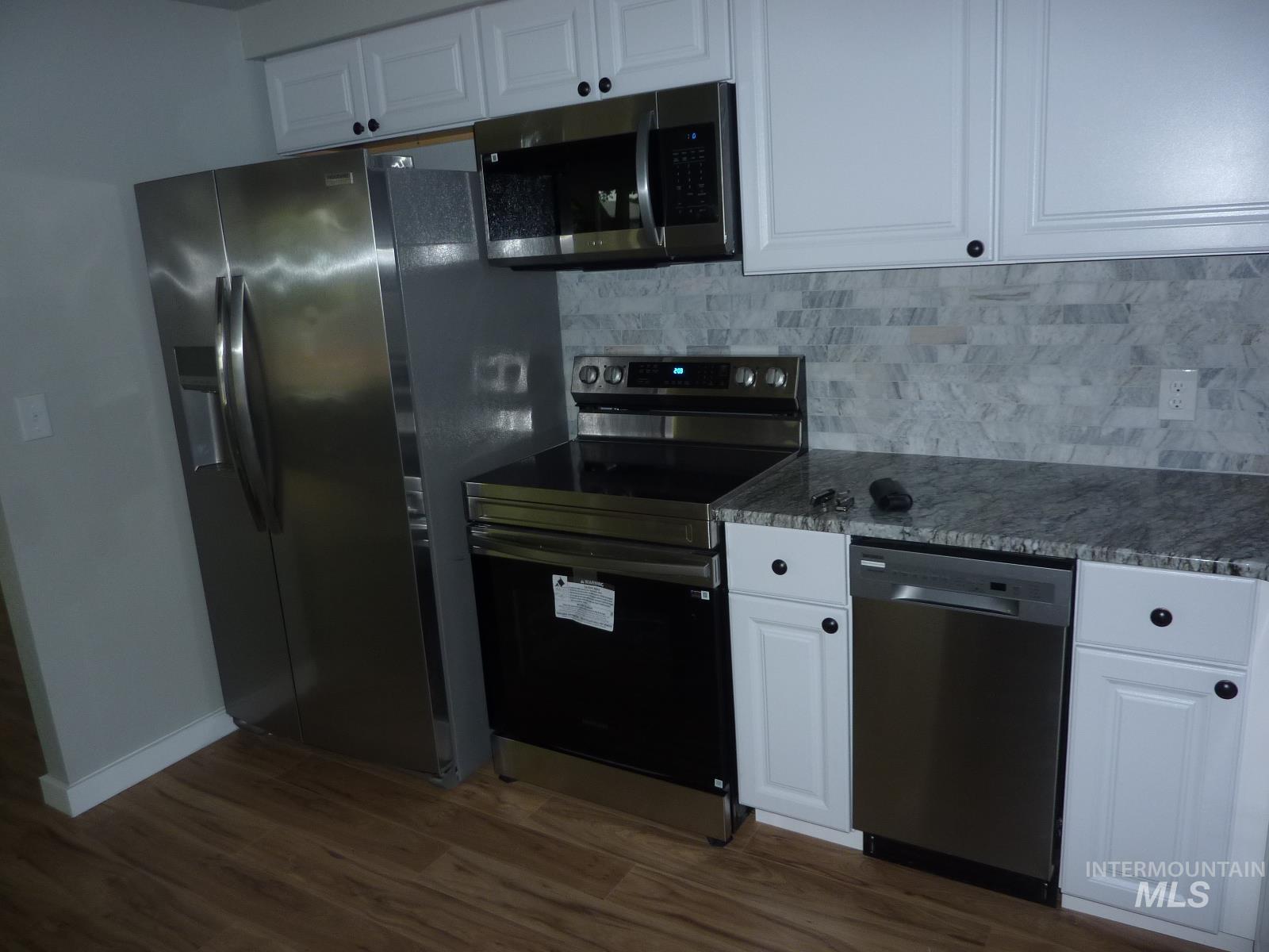 513 A,b 515 A,b Bryden Drive Property Photo 14