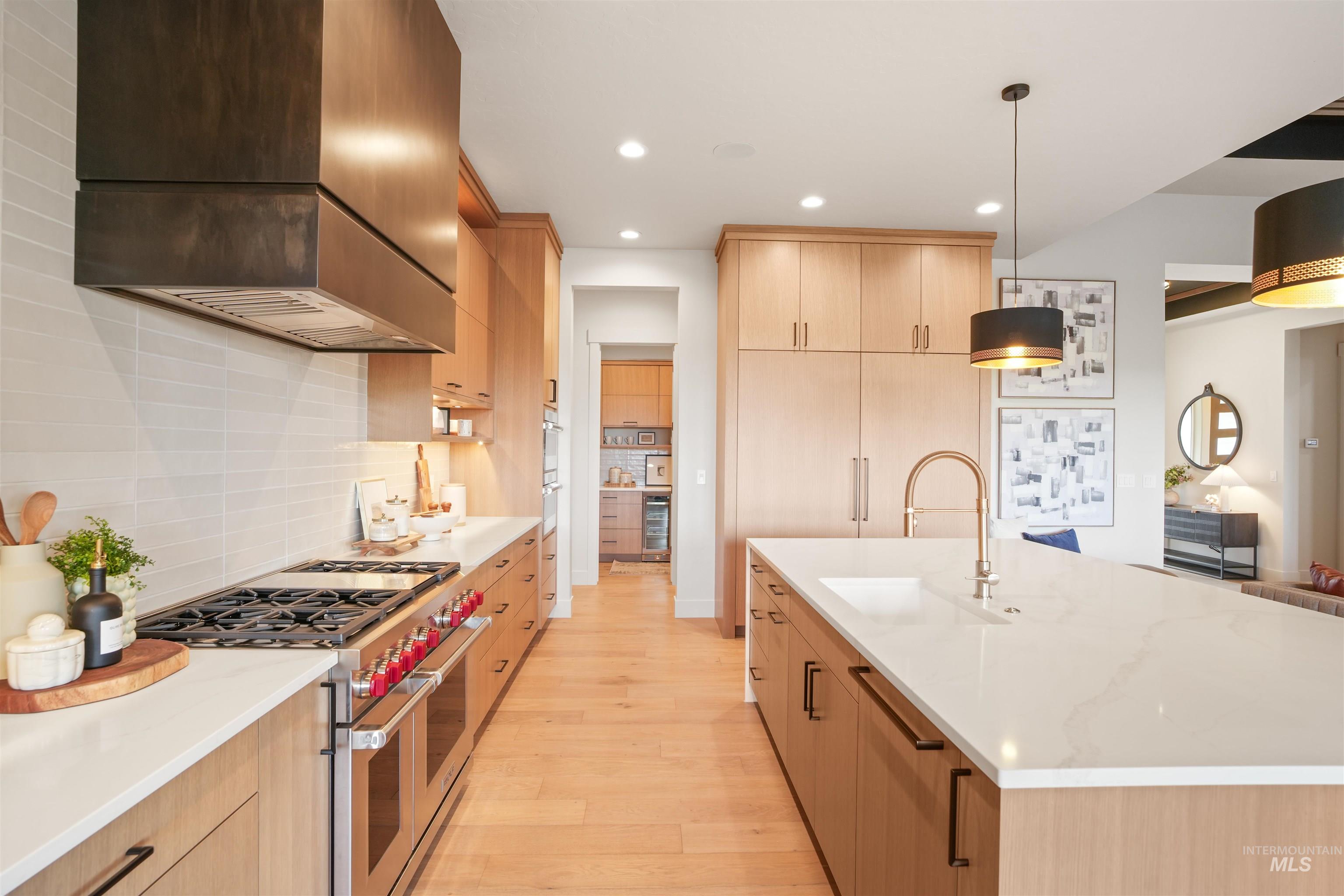 20465 N Swire Green Way Property Photo 10